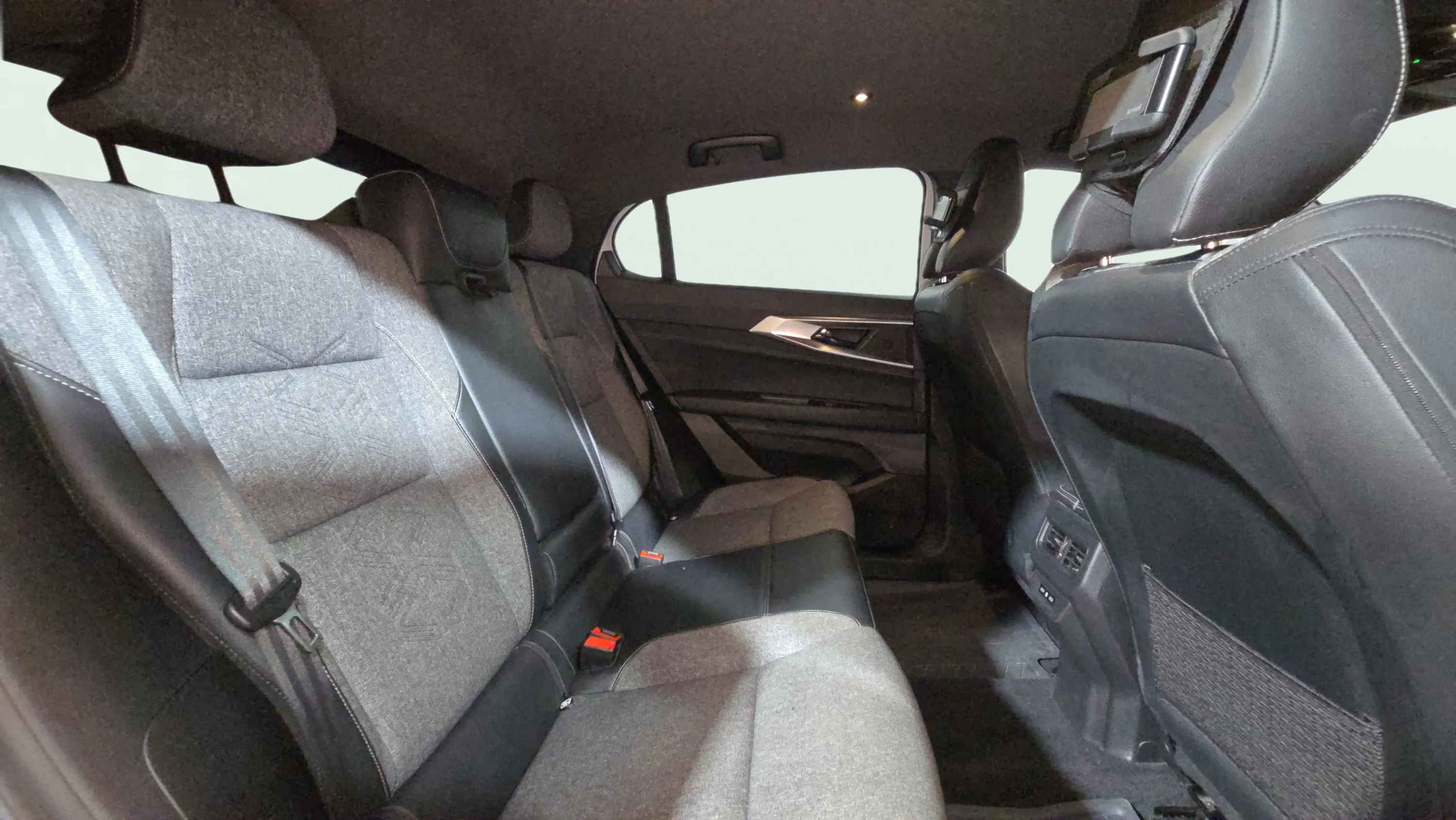 Renault Rafale Techno E-Tech full hybrid - foto 20