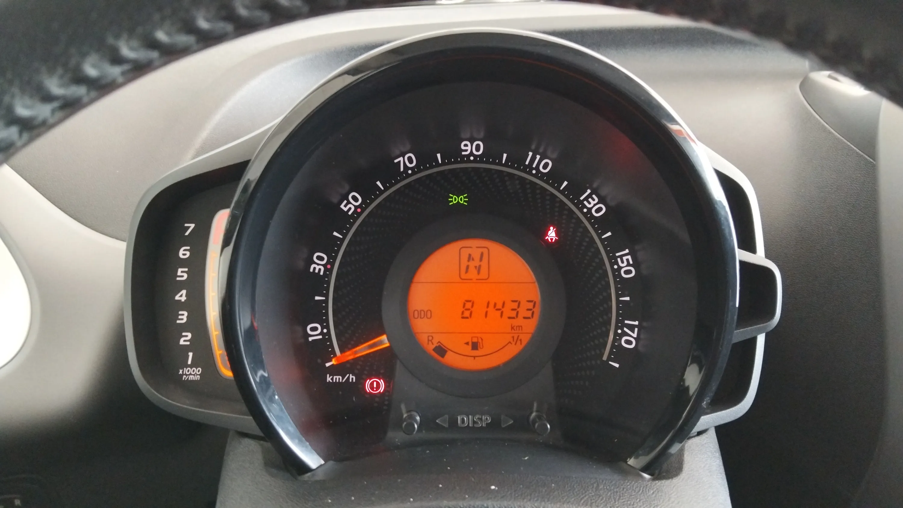 Toyota Aygo 1.0 70 x-play - foto 9