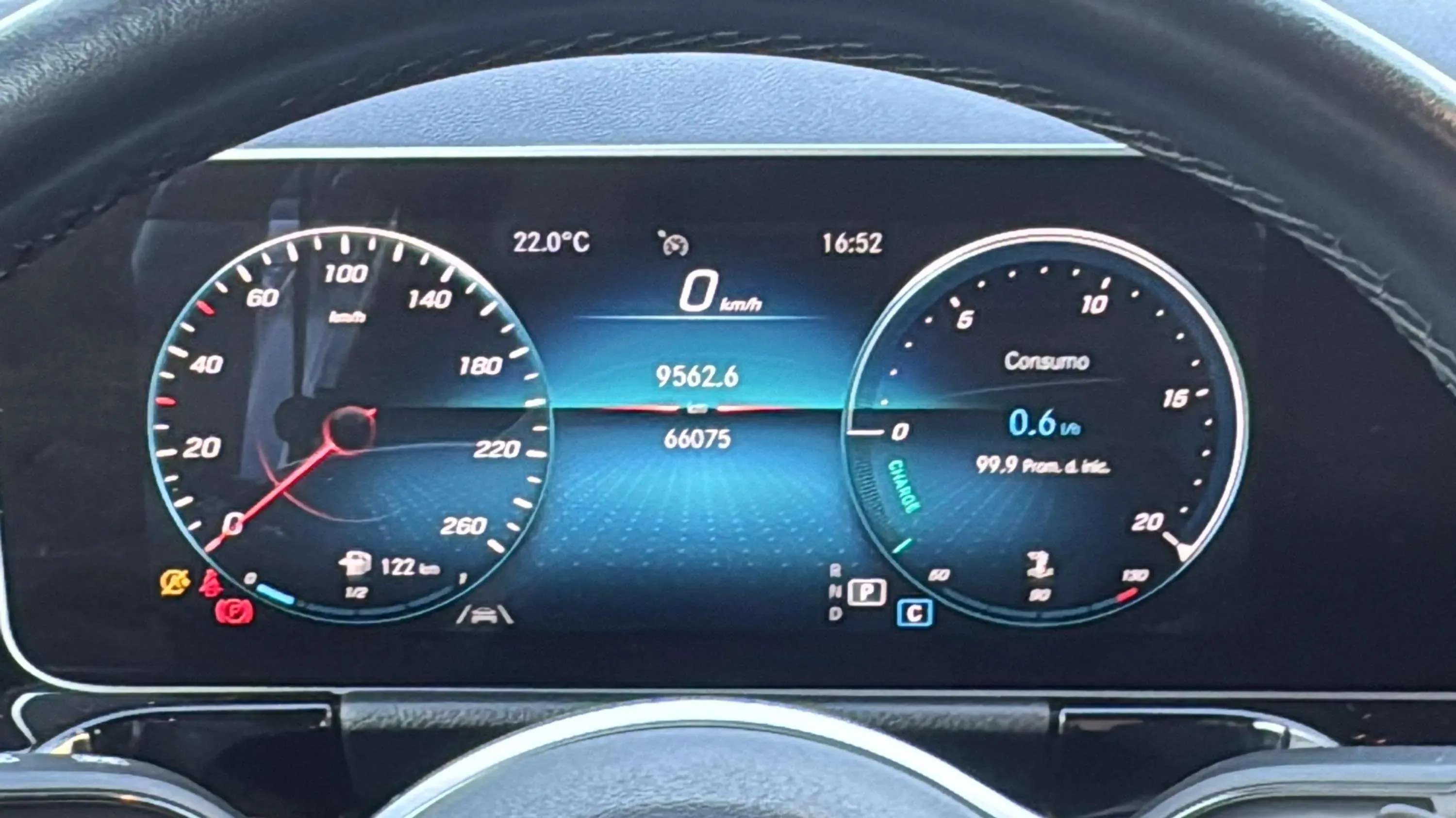 Mercedes-Benz Clase B B 220 d - foto 19