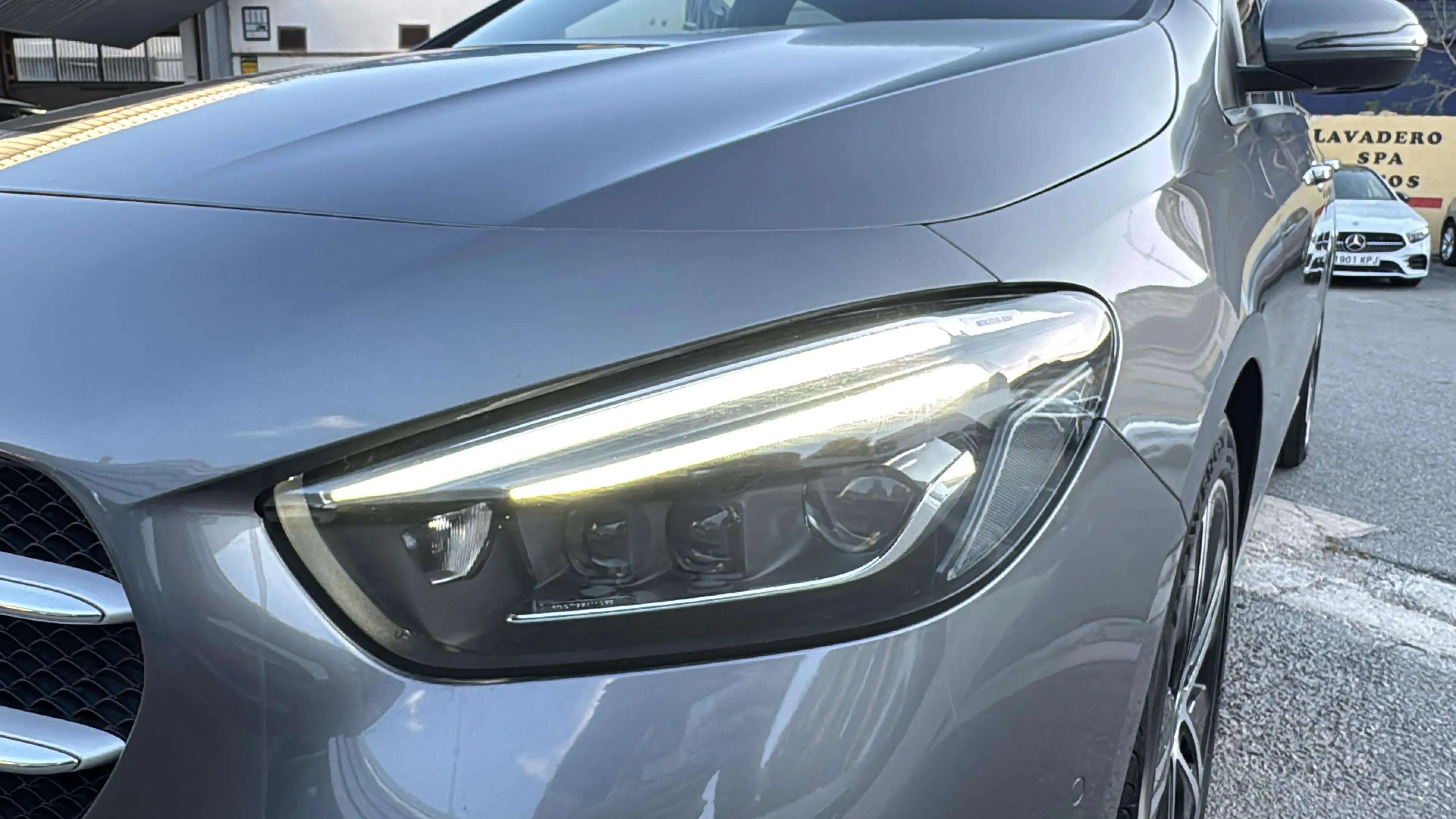 Mercedes-Benz Clase B B 220 d - foto 10