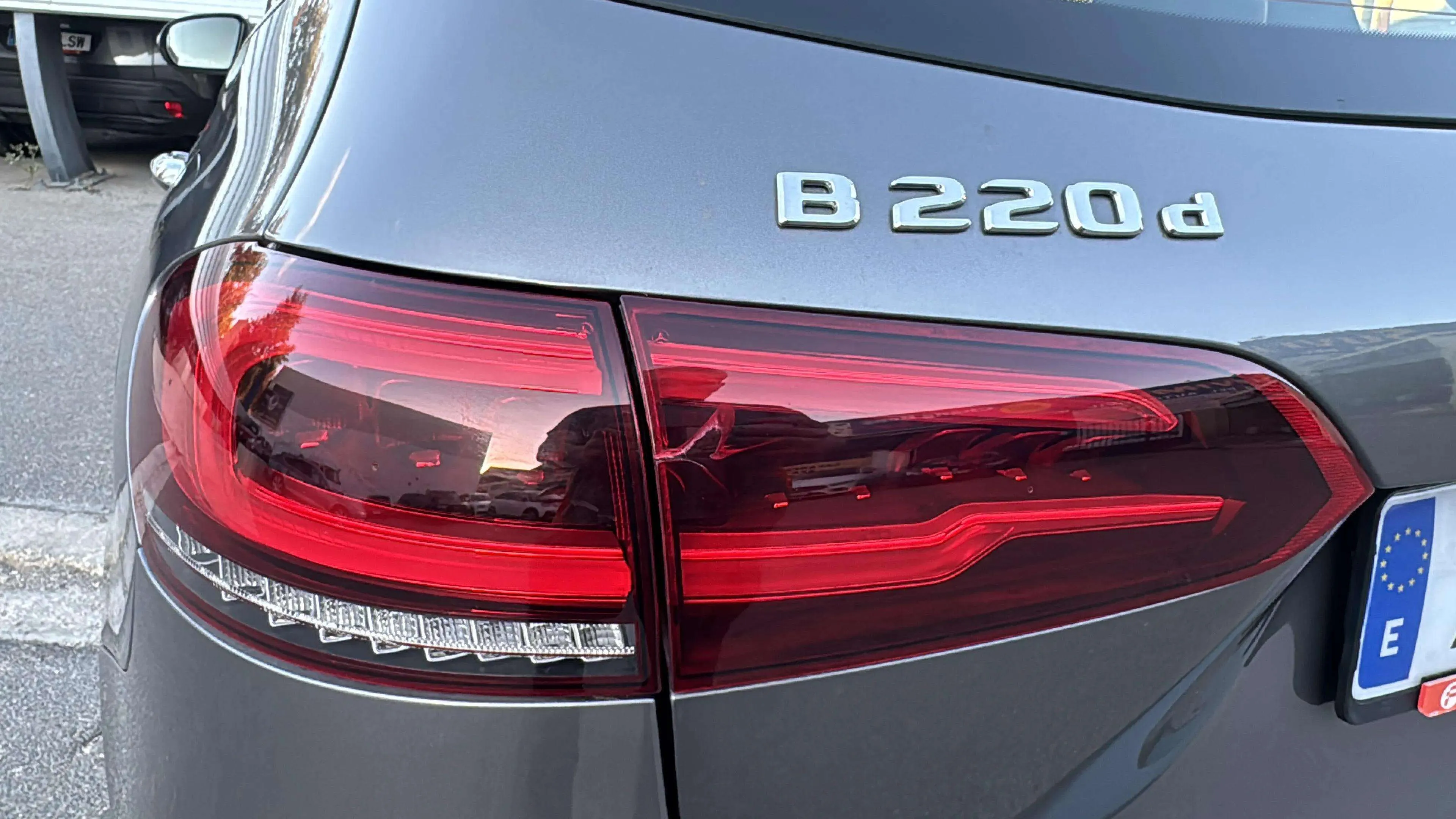 Mercedes-Benz Clase B B 220 d - foto 11