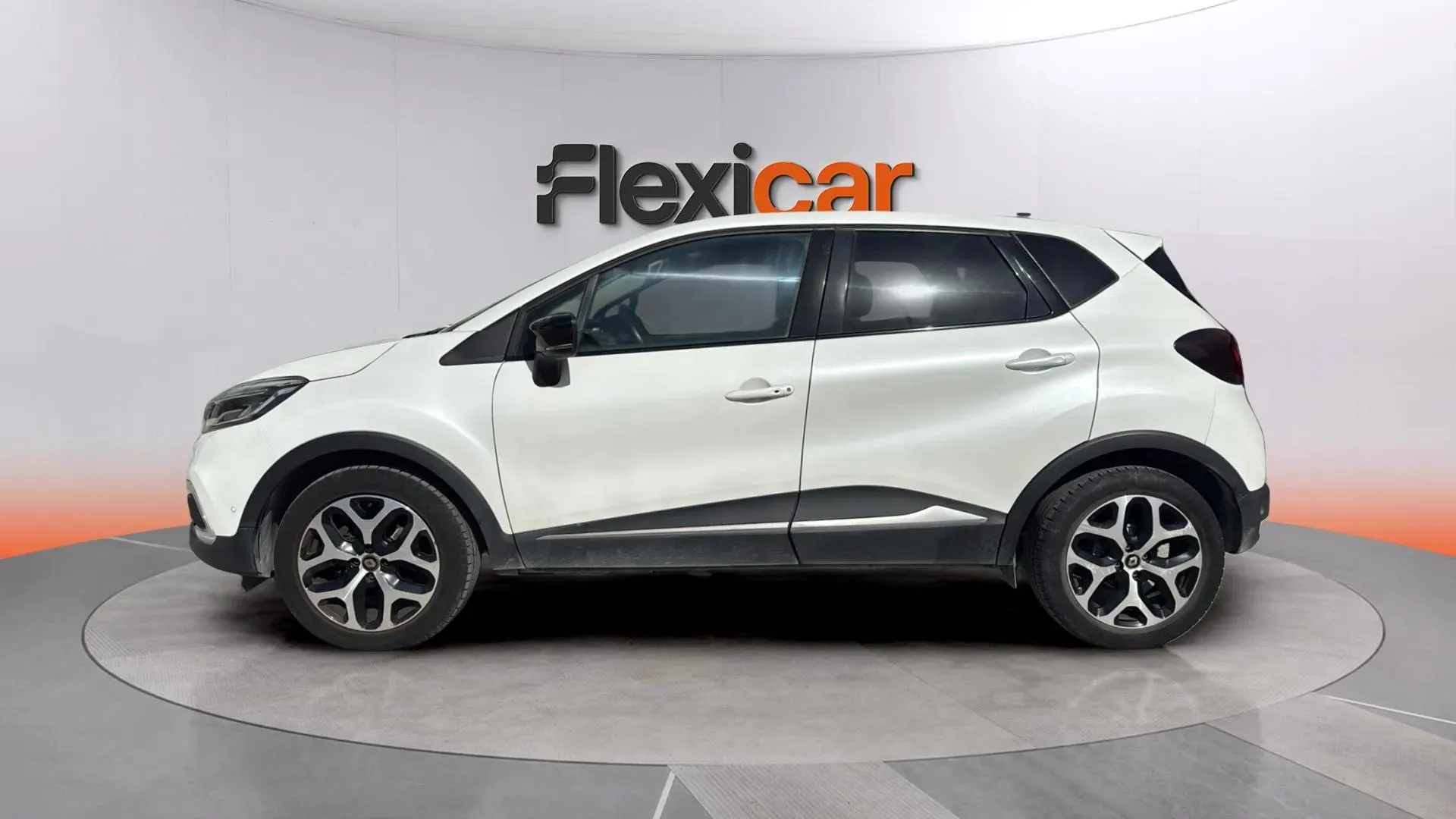 Renault Captur Zen TCe - foto 3