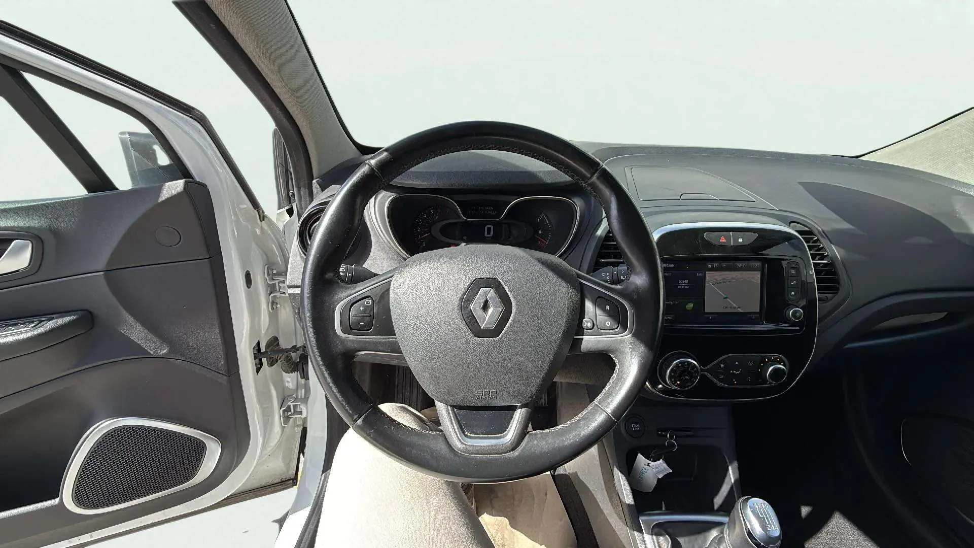 Renault Captur Zen TCe - foto 11