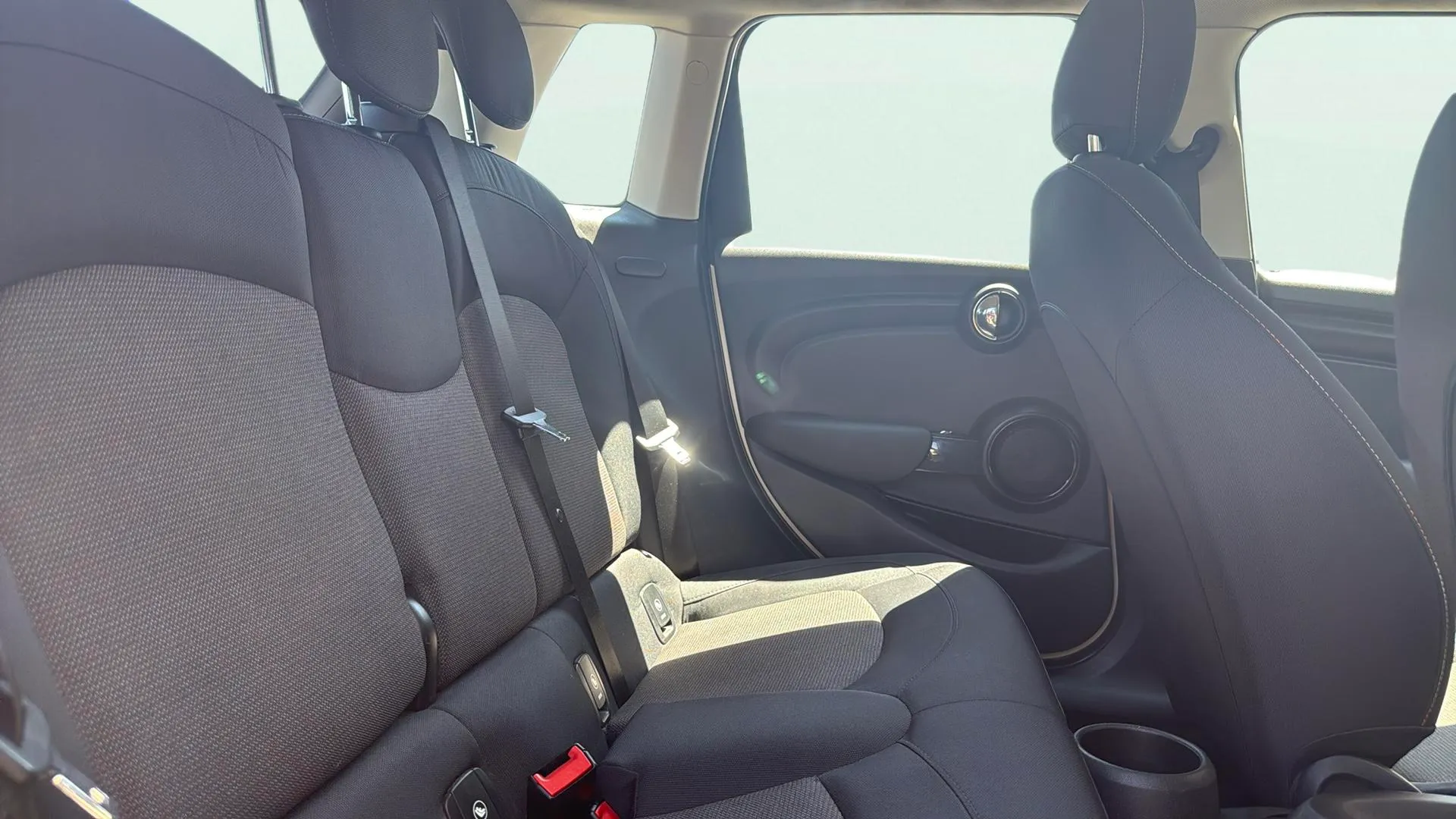MINI Cooper One - foto 17