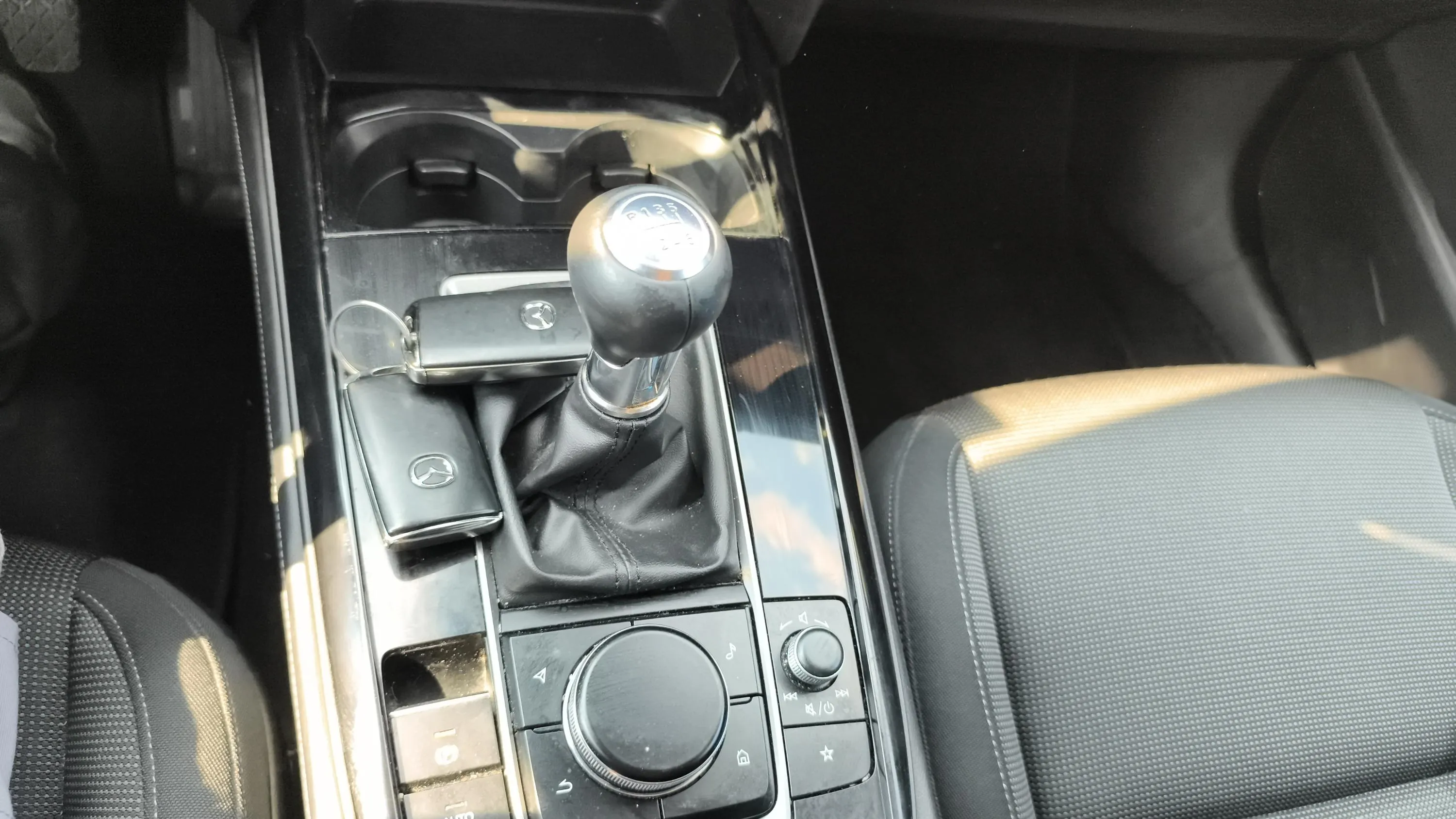 Mazda CX-30 2.5L e-SKYACT G MHEV Prime-Line - foto 19