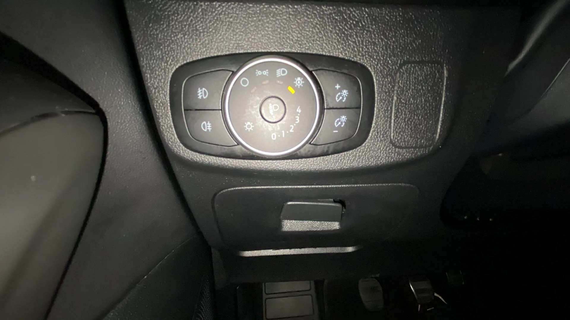 Ford Focus 1.0 EcoBoost ST-Line - foto 22