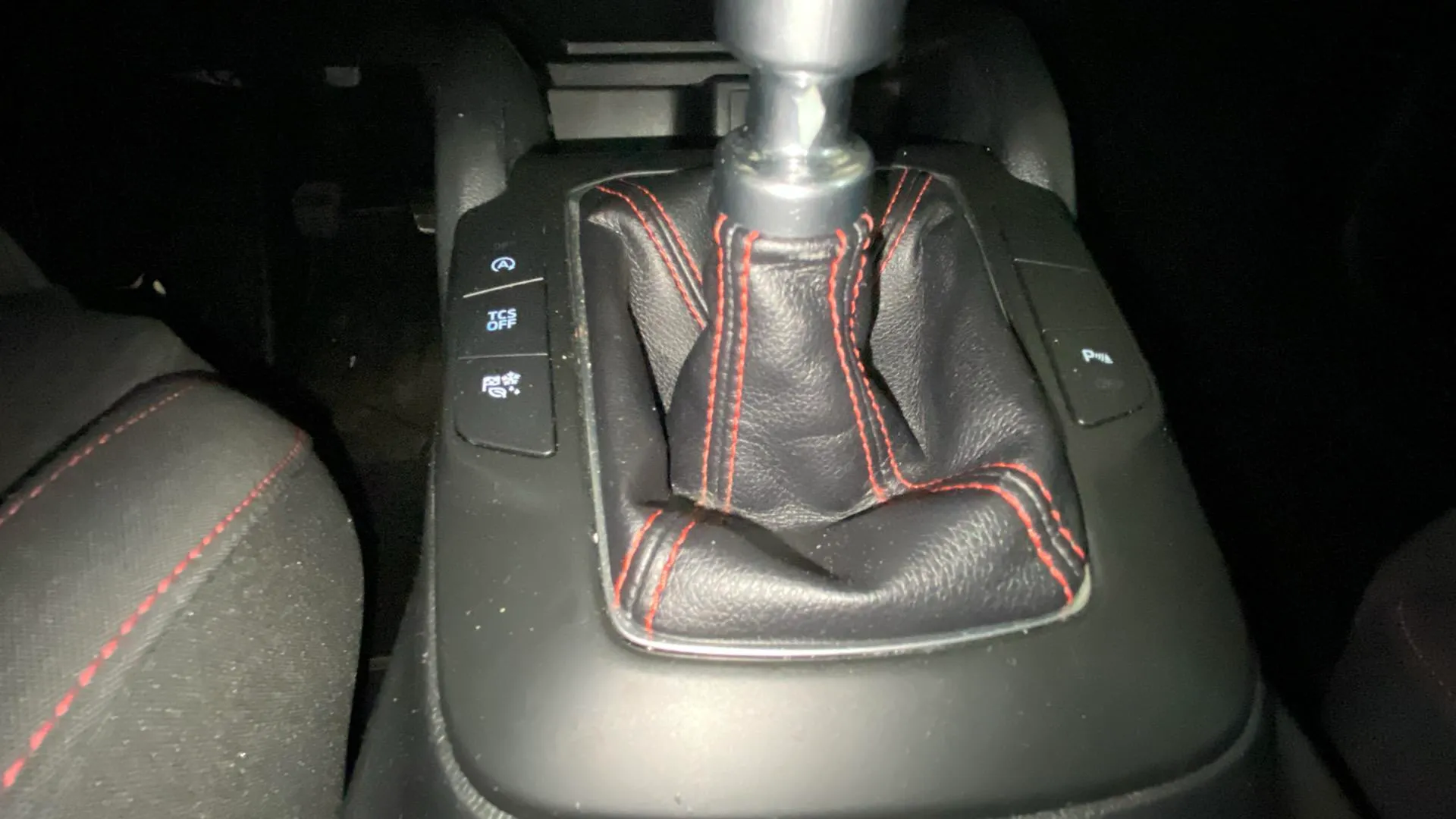 Ford Focus 1.0 EcoBoost ST-Line - foto 16