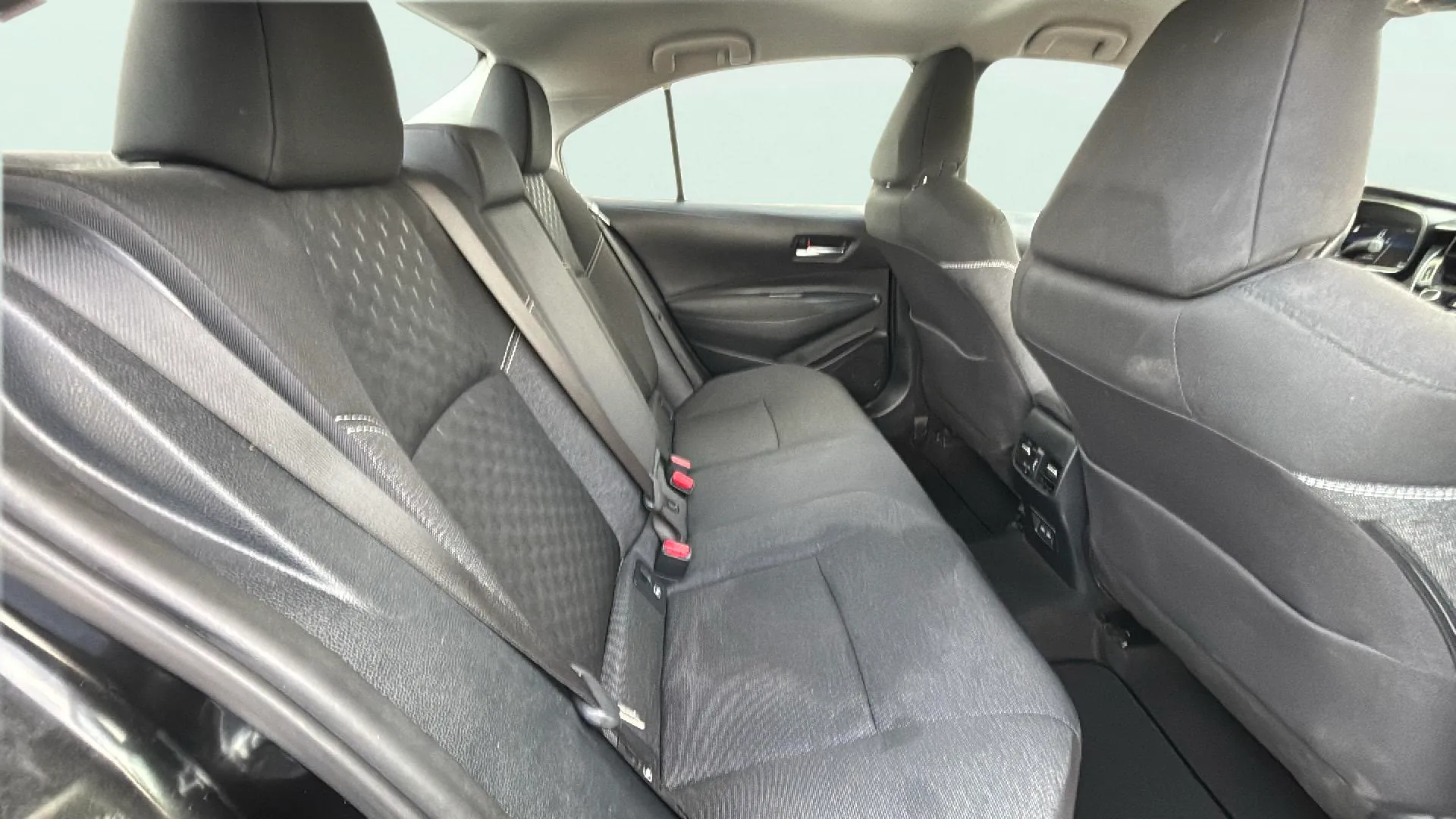 Toyota Corolla 140H Style - foto 15