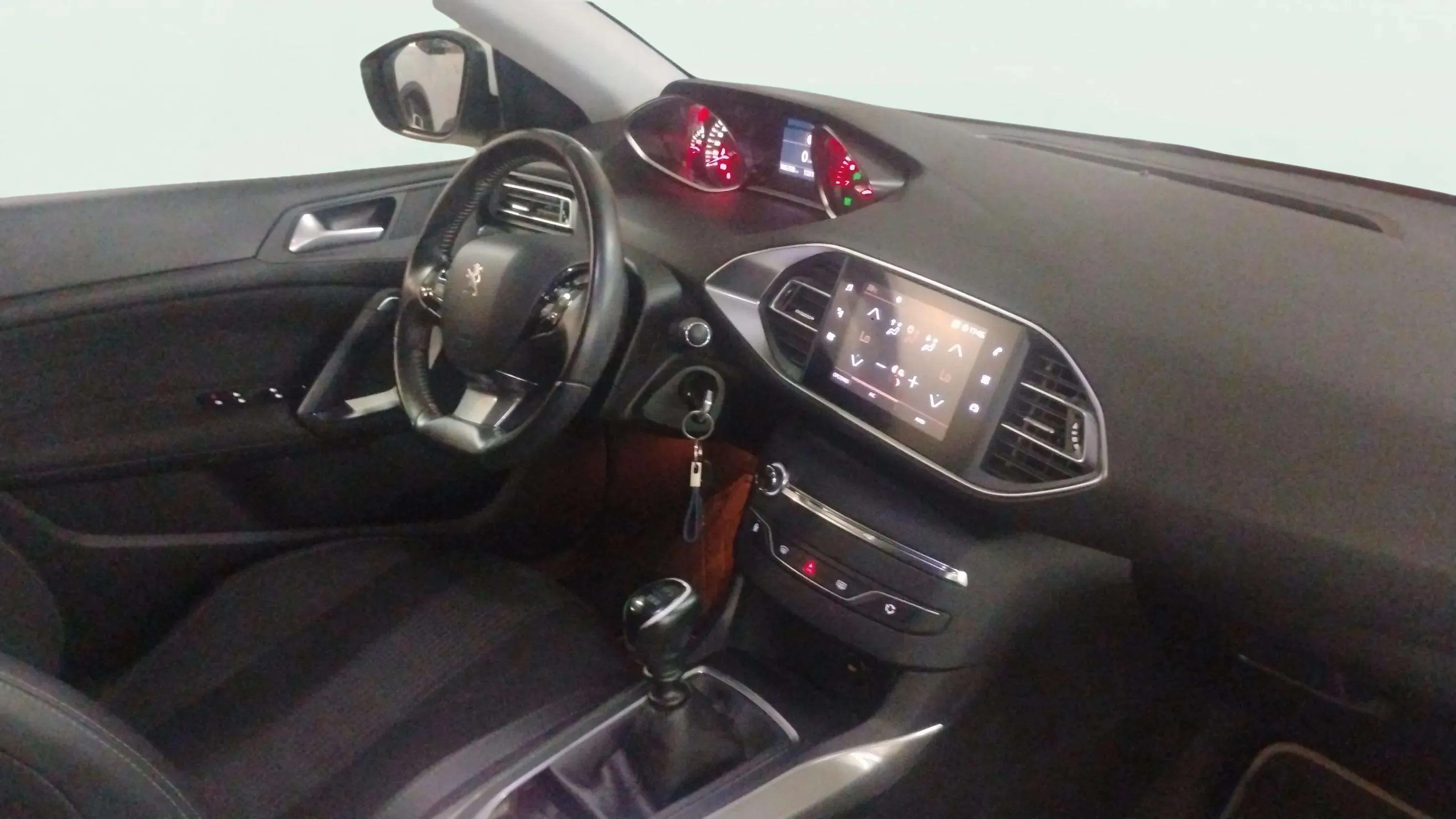 Peugeot 308 Allure 1.2 PureTech - foto 15