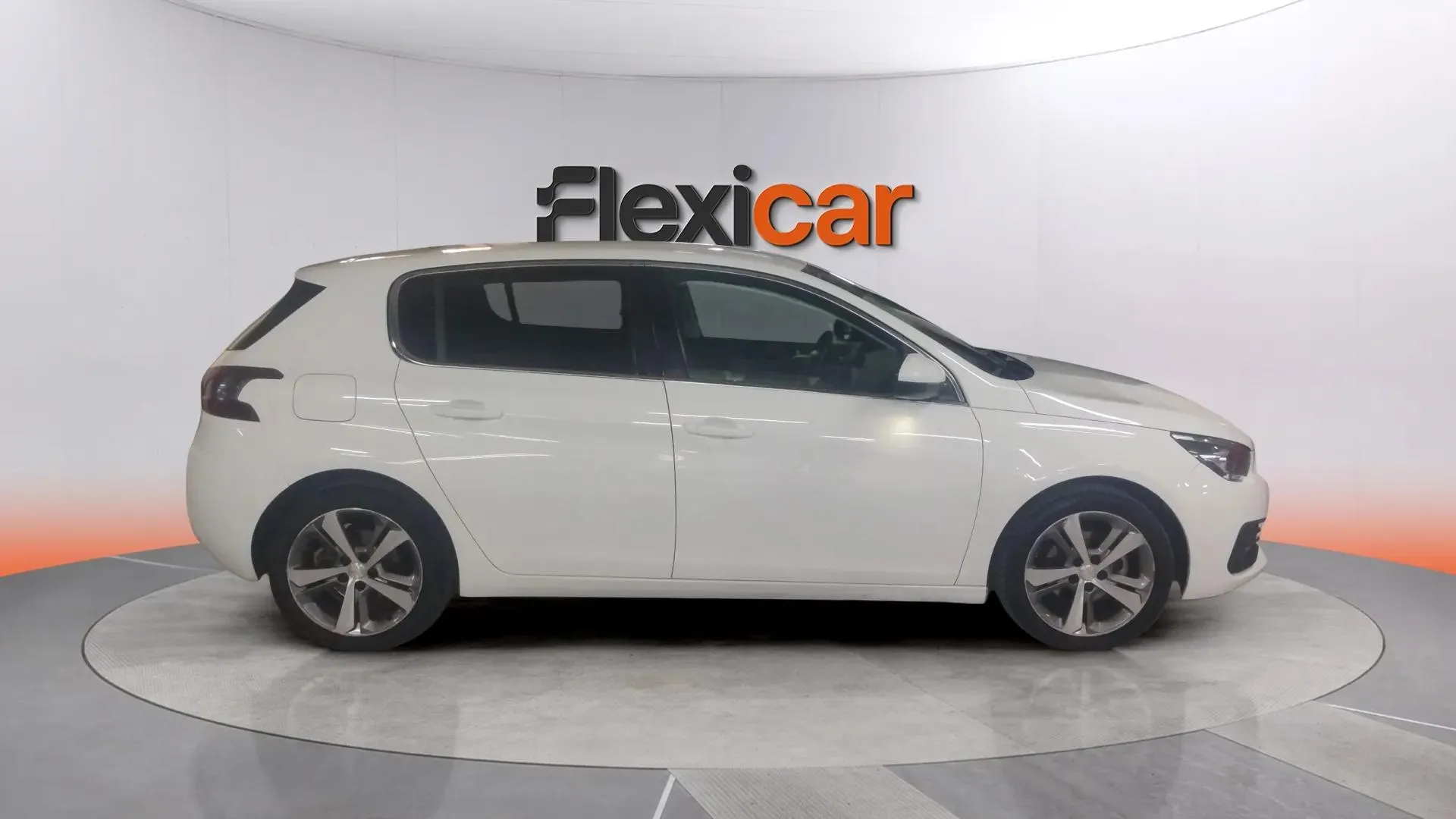 Peugeot 308 Allure 1.2 PureTech - foto 3