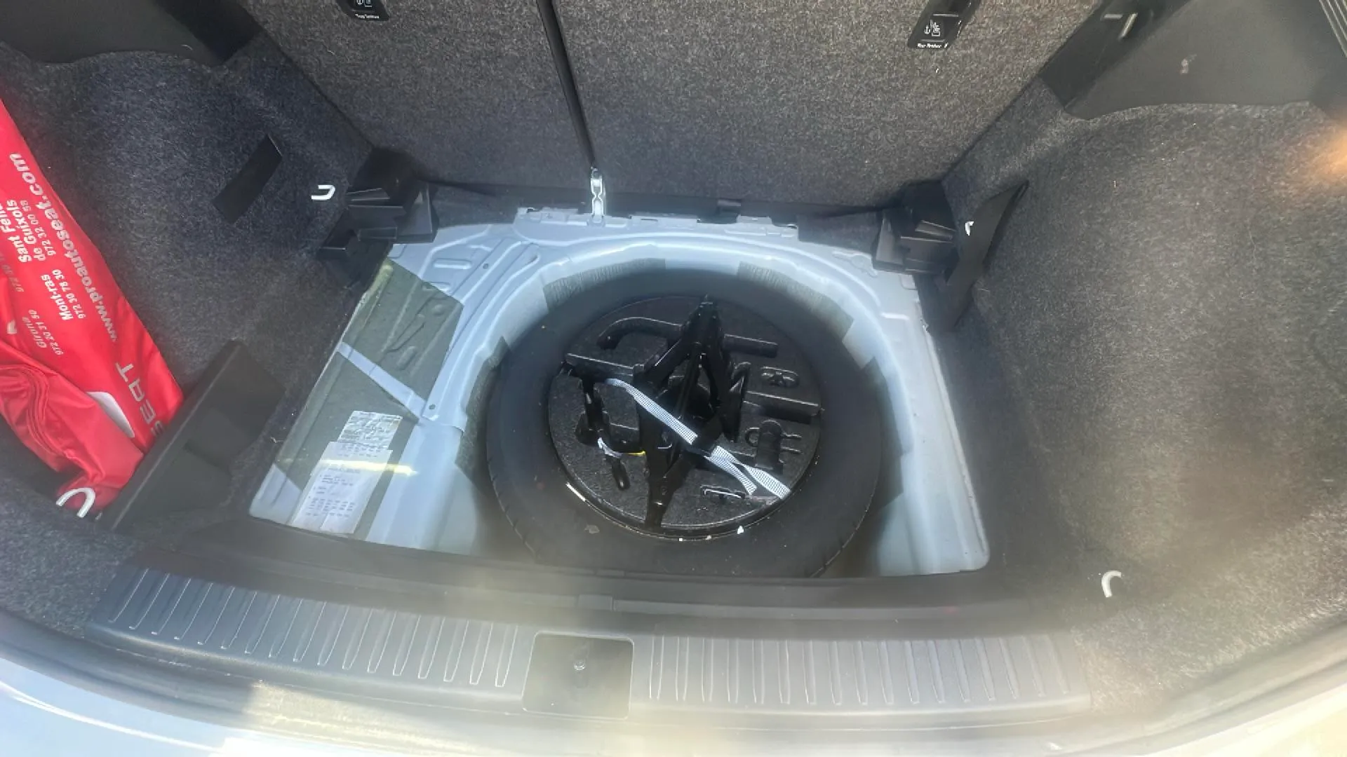 SEAT Arona 1.6 TDI Style Ecomotive - foto 16