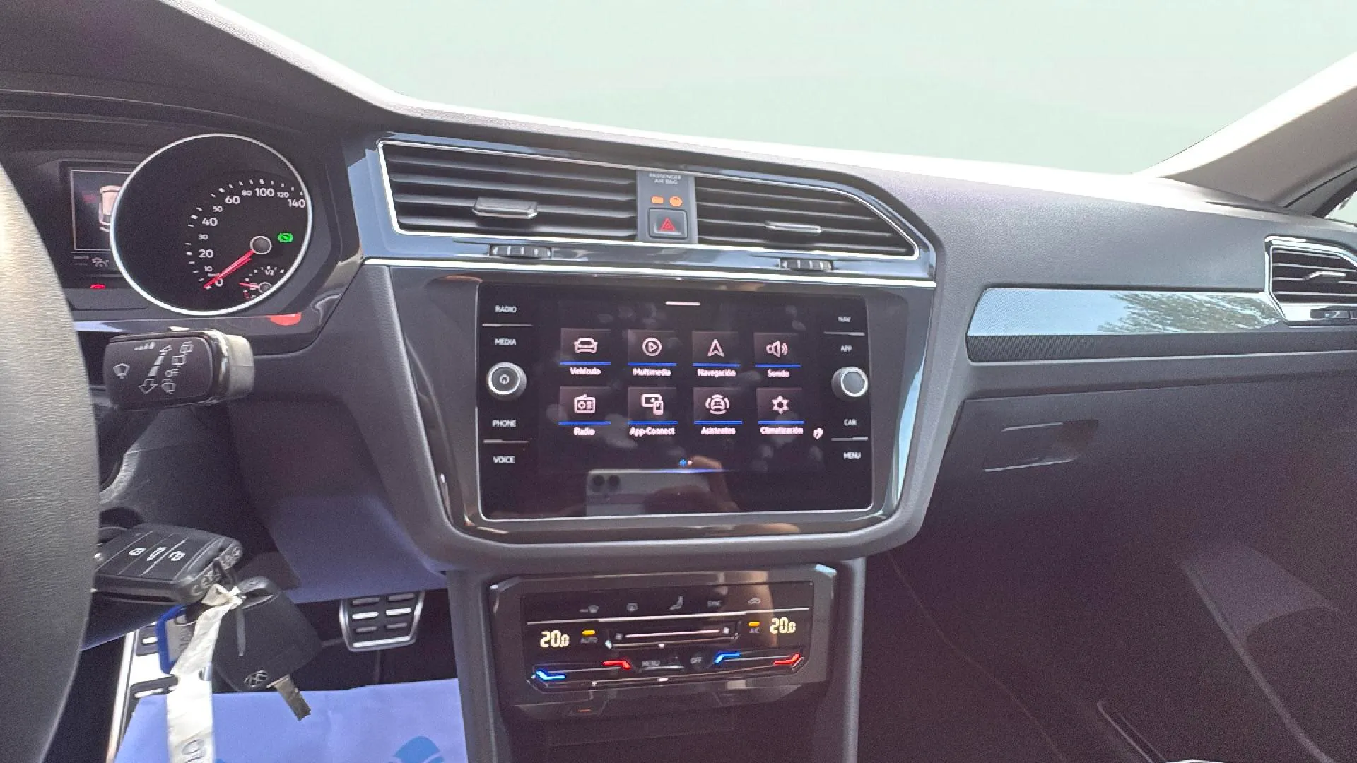 Volkswagen Tiguan Urban Sport 2.0 TDI DSG - foto 12