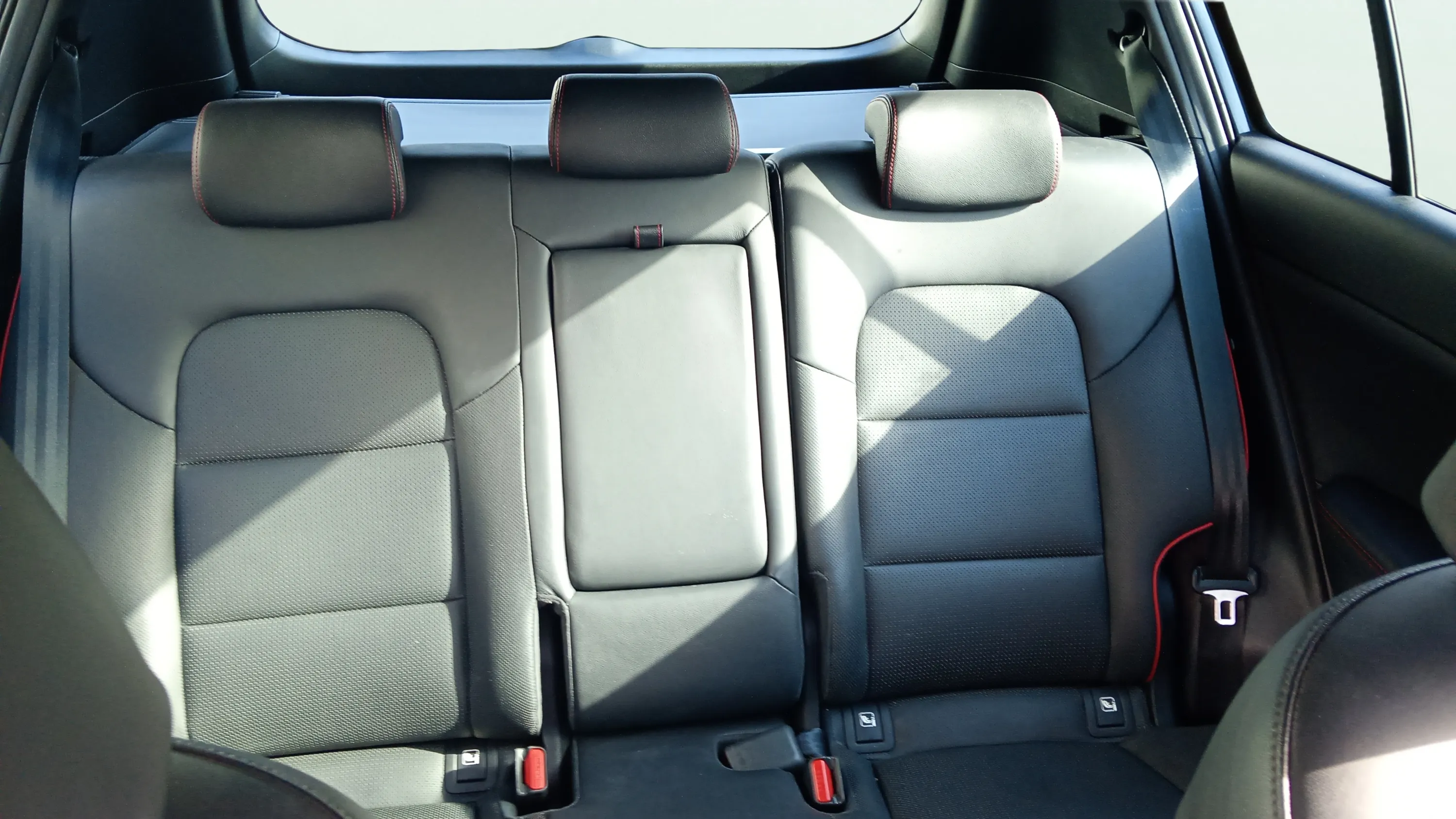 Kia Sportage 1.6 CRDi GT Line Essential 4x2 - foto 15