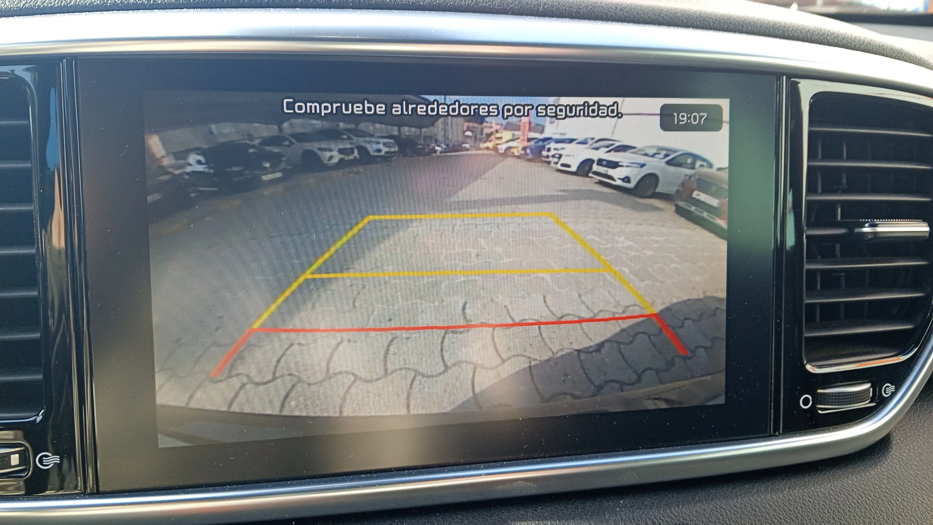 Kia Sportage 1.6 CRDi GT Line Essential 4x2 - foto 17