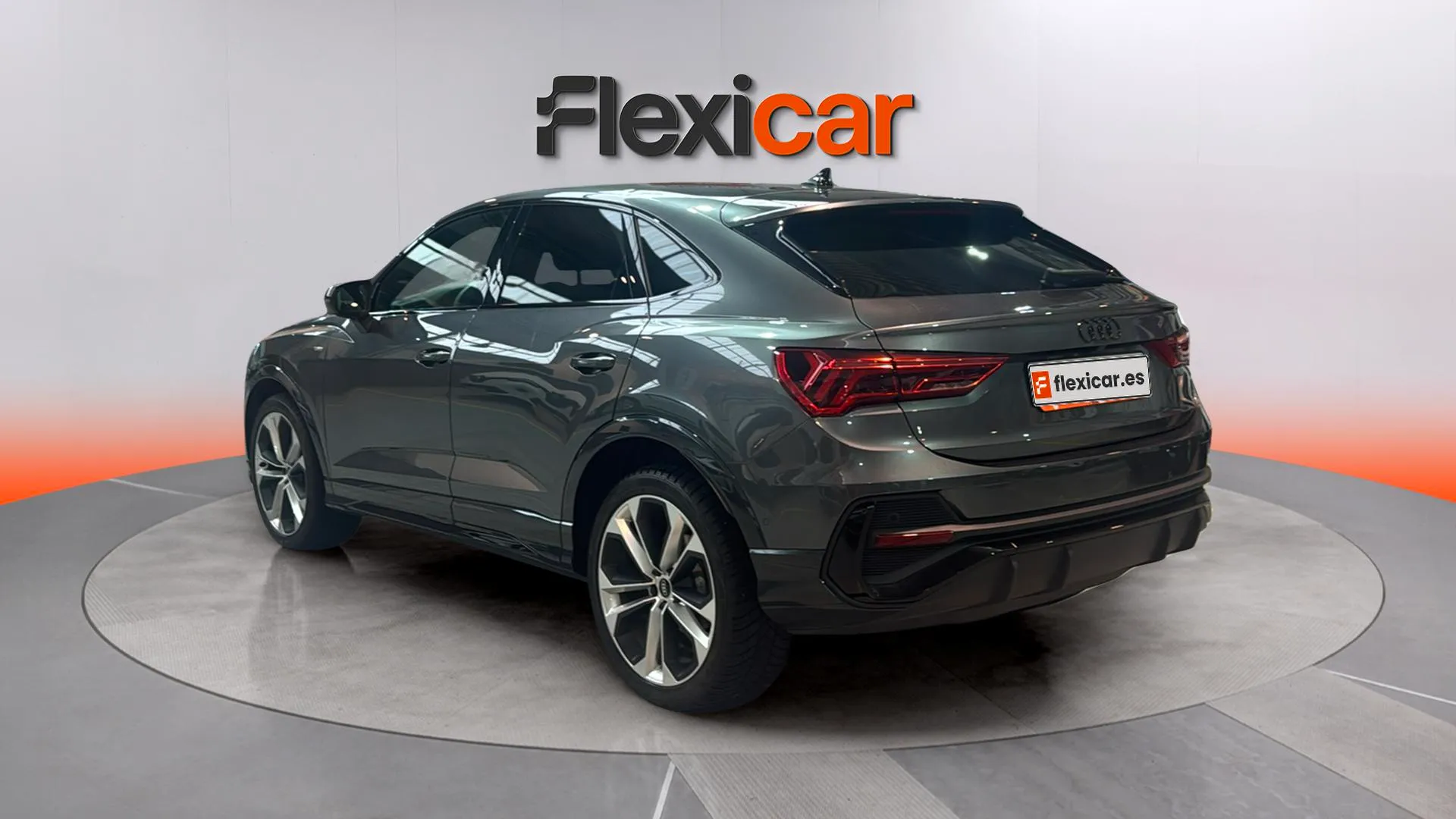 Audi Q3 35 TFSI S tronic Black Line - foto 5