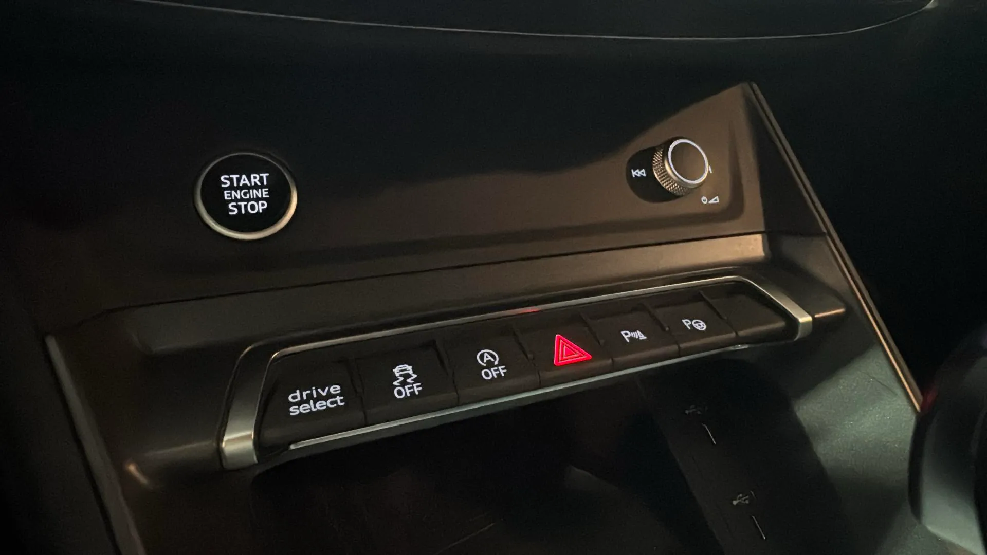 Audi Q3 35 TFSI S tronic Black Line - foto 19