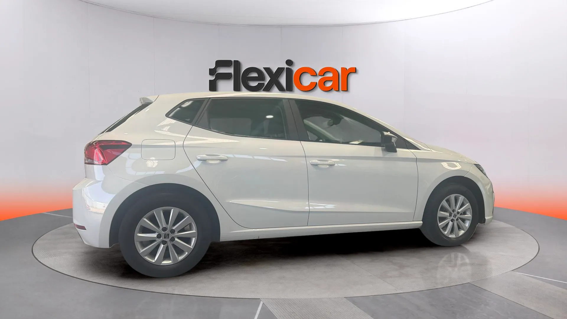 SEAT Ibiza 1.0 TSI FR - foto 7