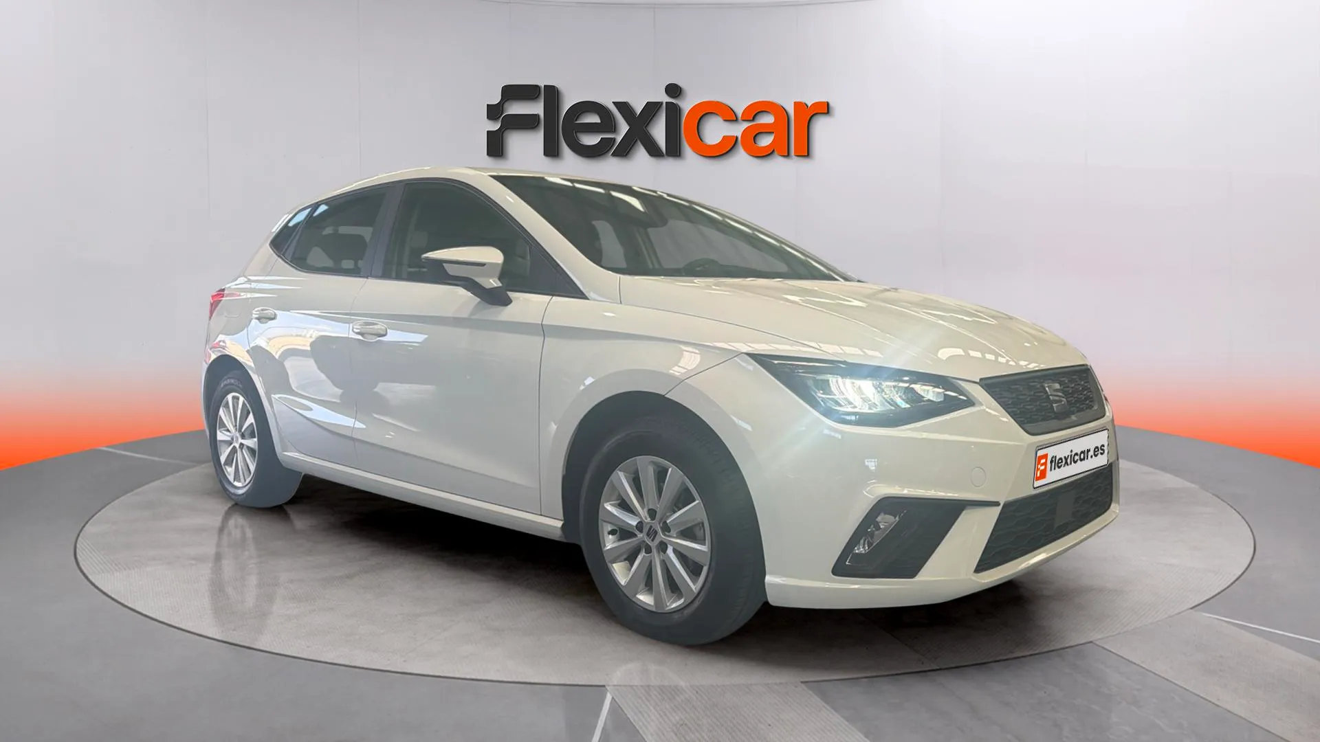 SEAT Ibiza 1.0 TSI FR - foto 1