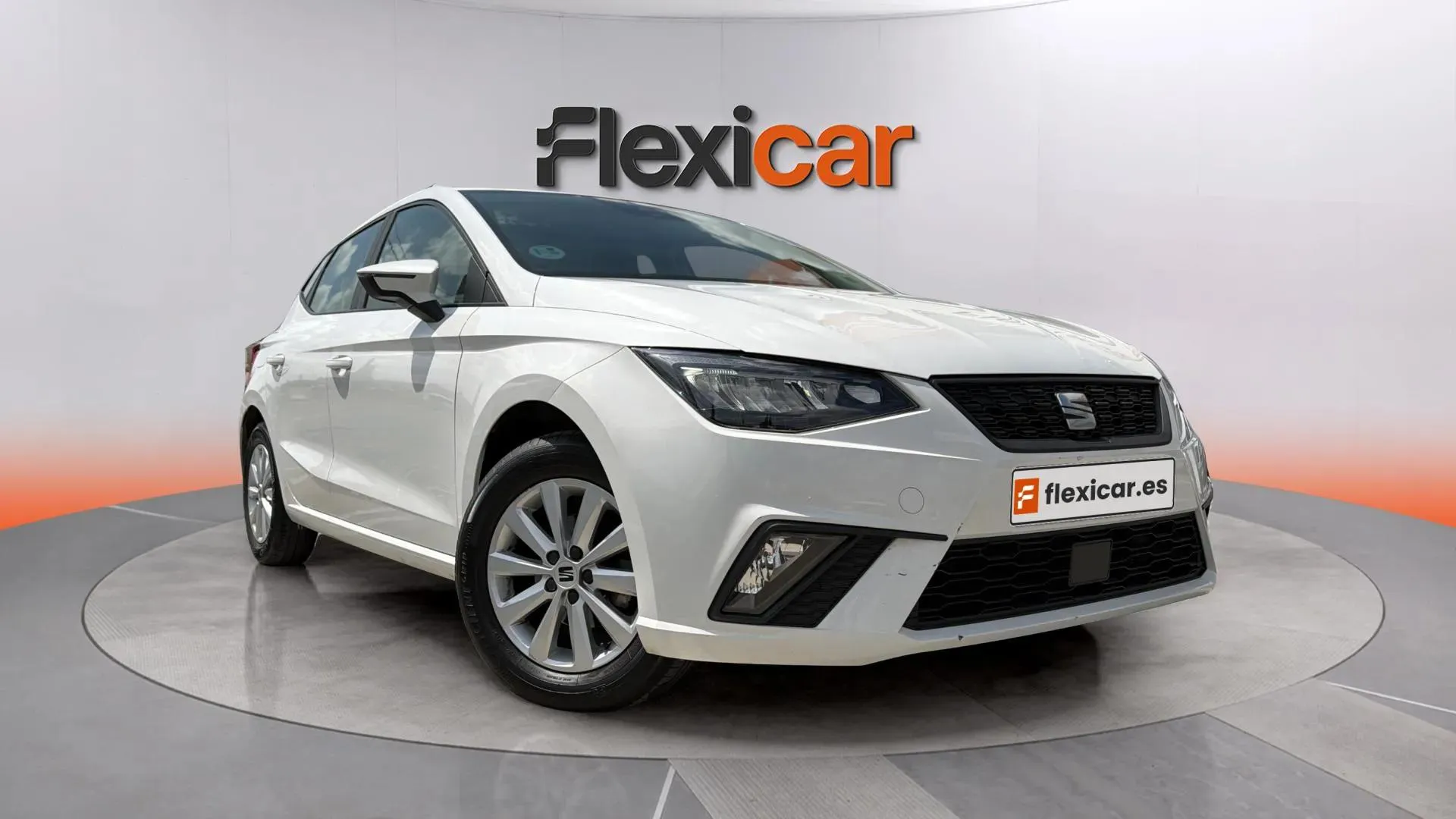 SEAT Ibiza 1.0 MPI Reference - foto 1