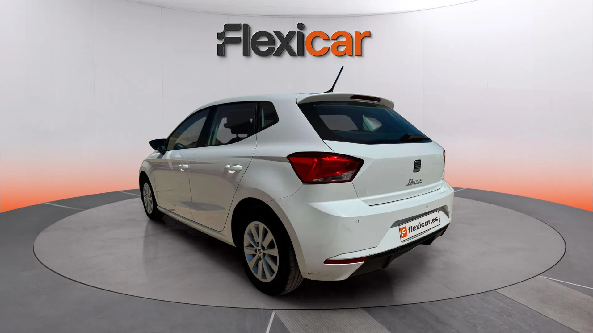 SEAT Ibiza 1.0 MPI Reference - foto 5