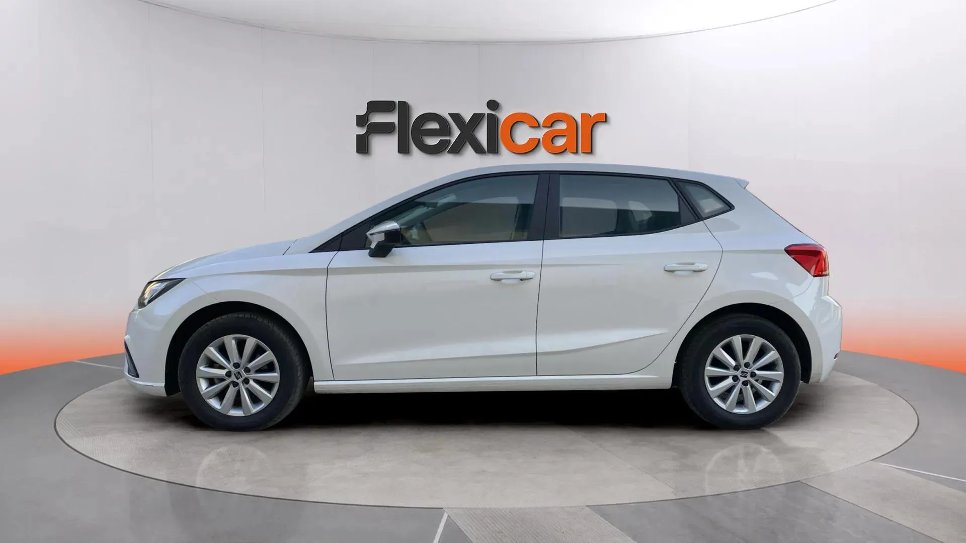 SEAT Ibiza 1.0 TSI FR - foto 6