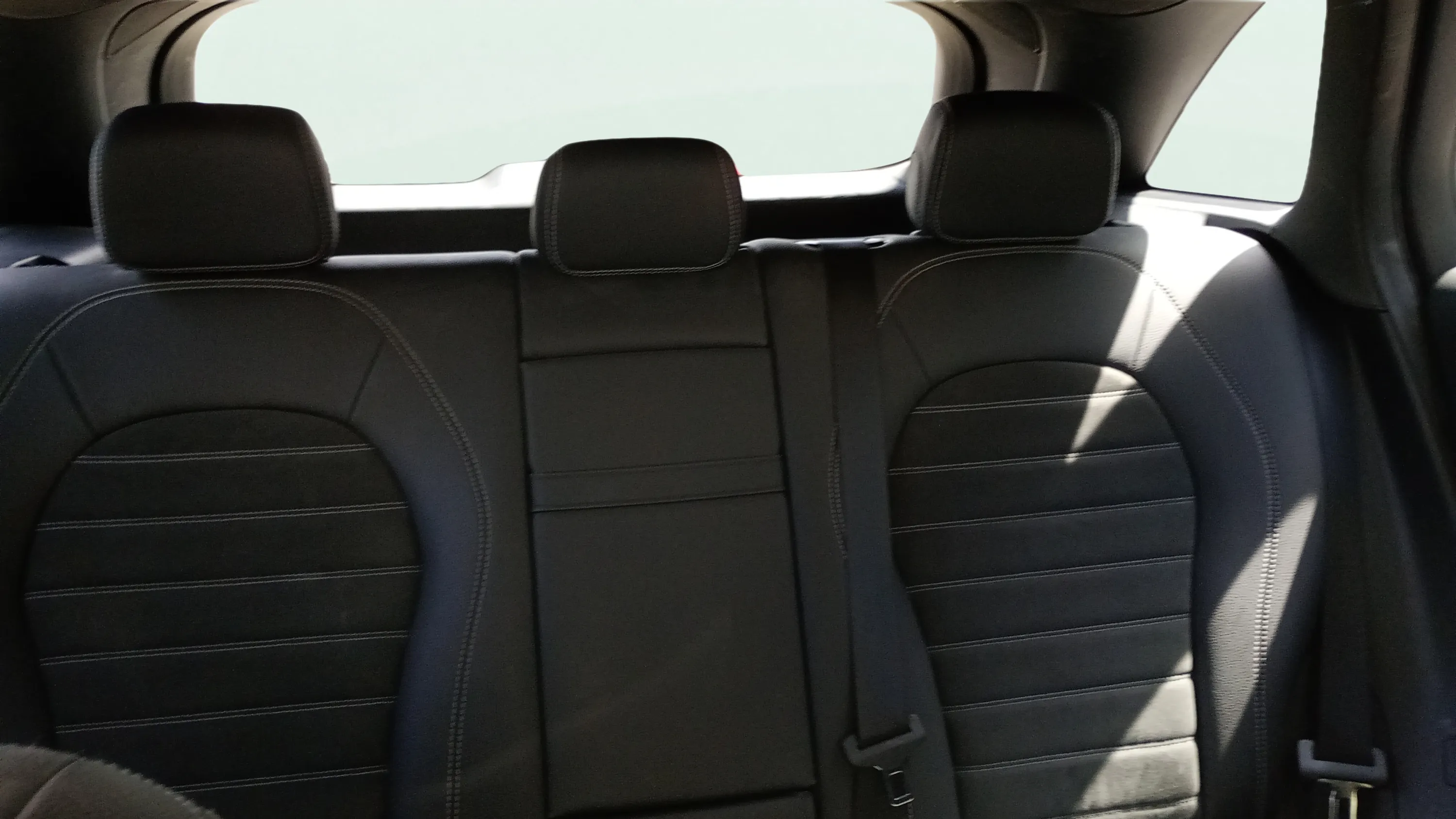 Mercedes-Benz GLC 200 d 4MATIC - foto 12