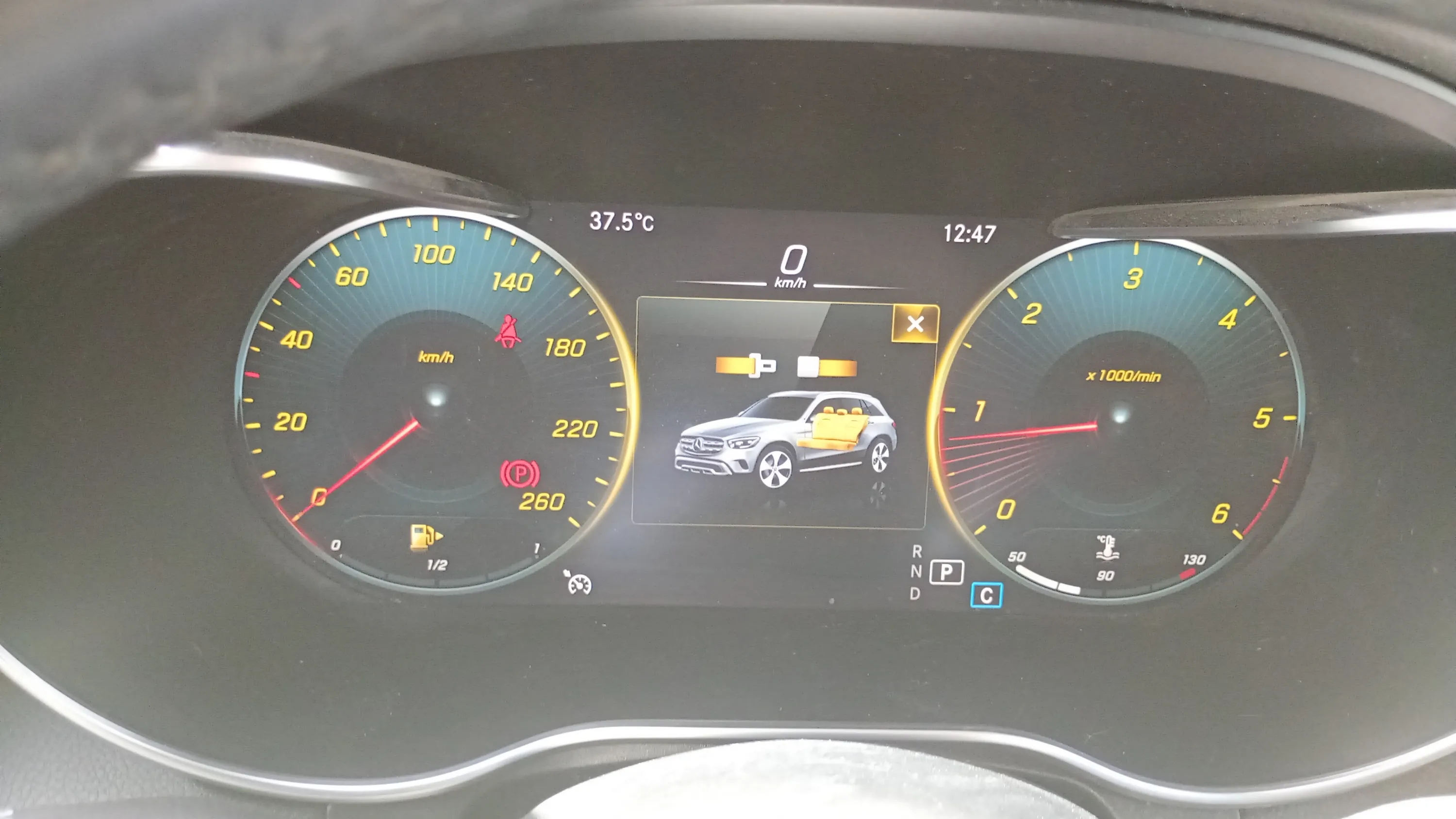 Mercedes-Benz GLC 200 d 4MATIC - foto 9