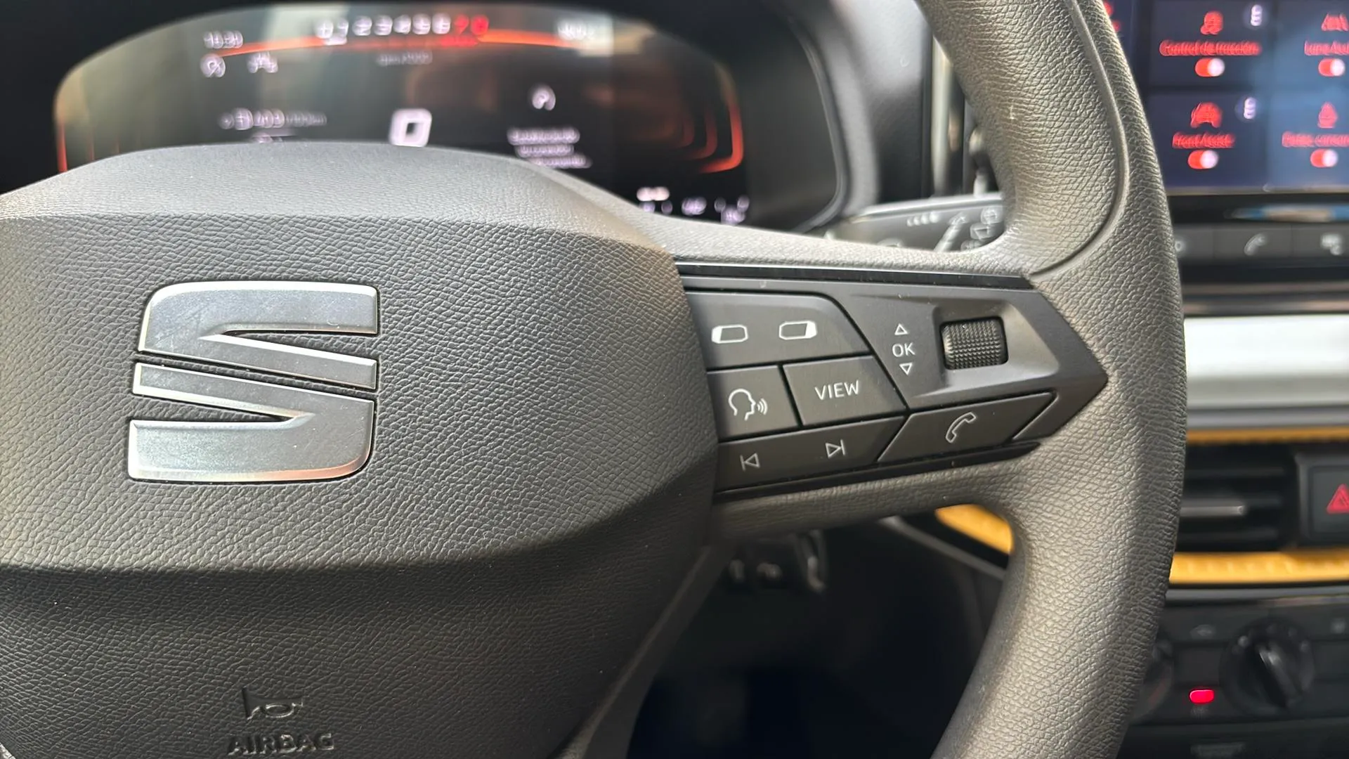 SEAT Ibiza 1.0 TSI FR - foto 8