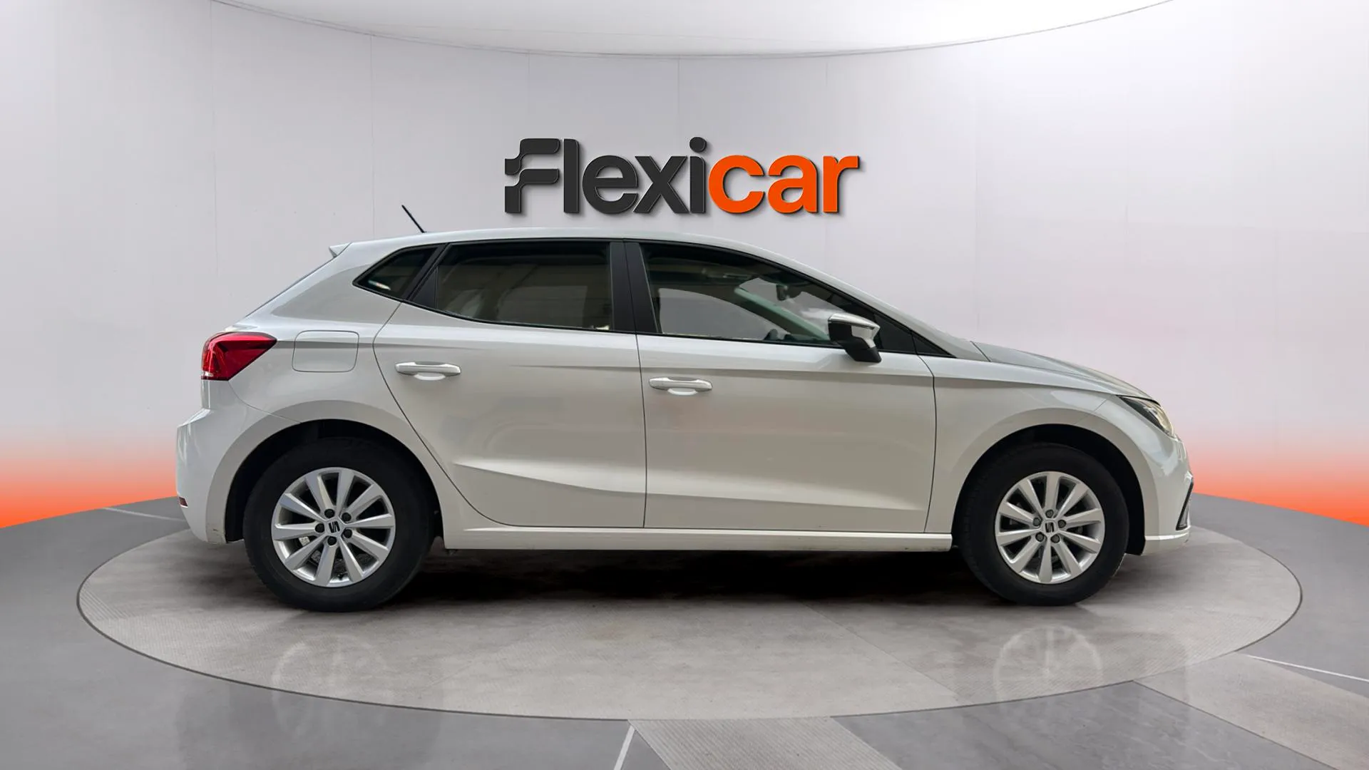 SEAT Ibiza 1.0 TSI FR - foto 5