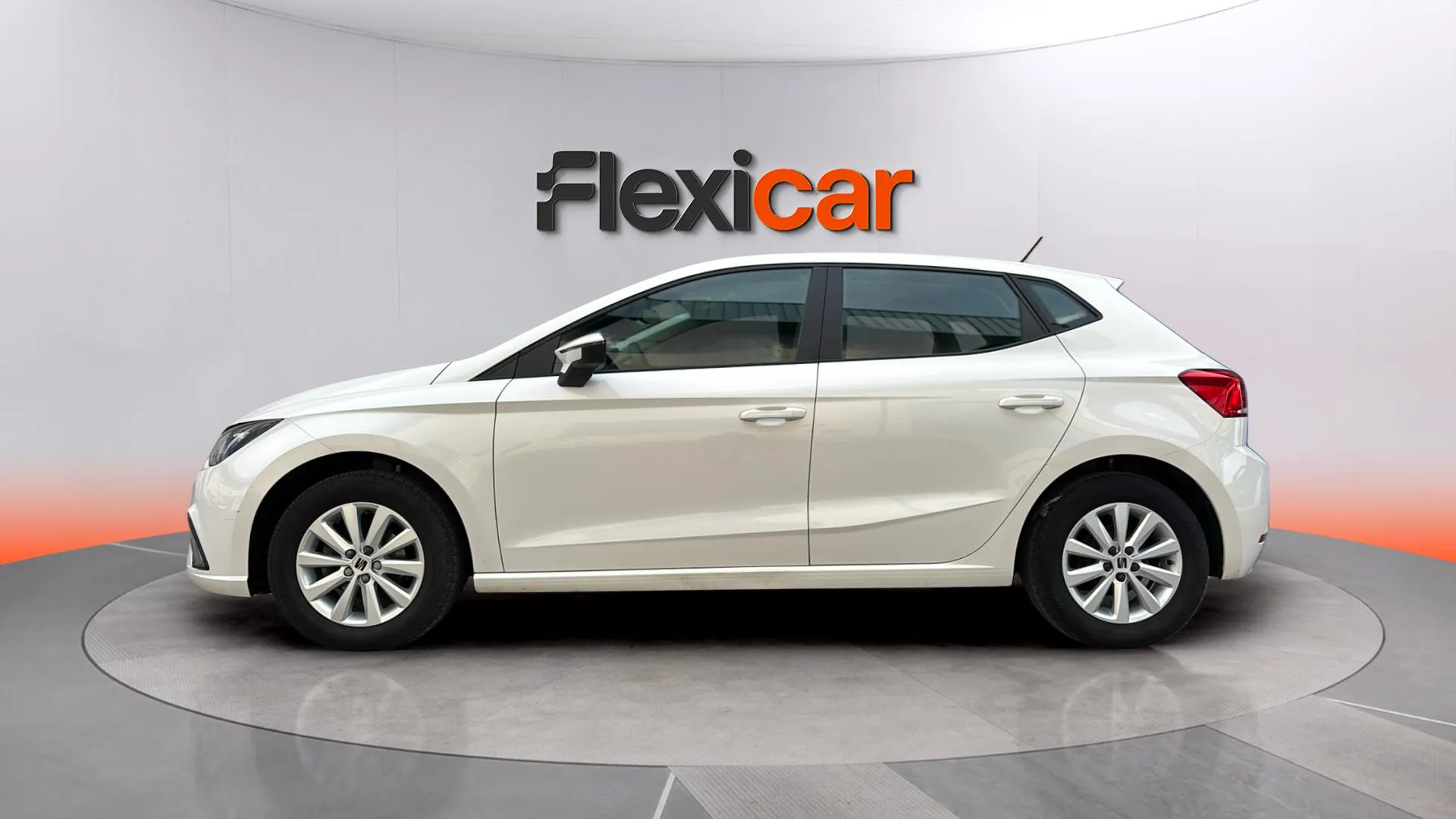 SEAT Ibiza 1.0 TSI FR - foto 3