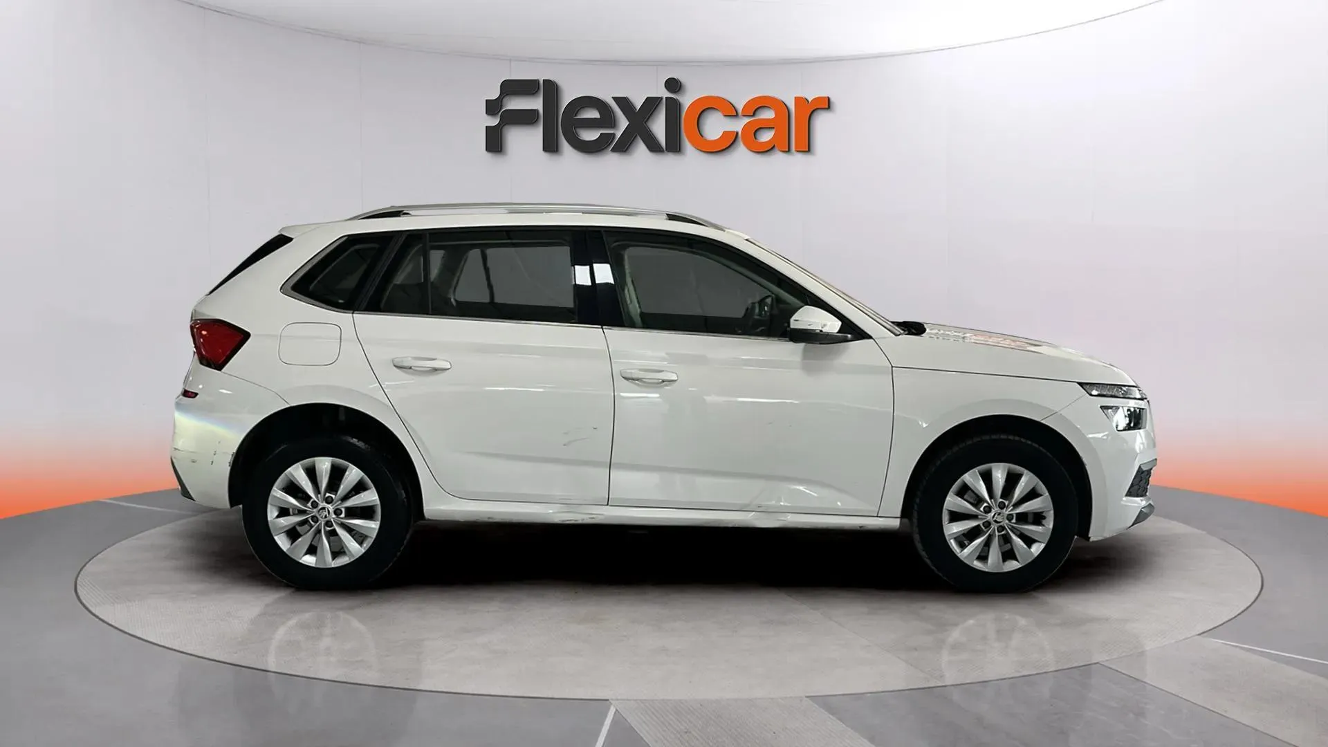 Škoda Kamiq 1.0 TSI DSG Ambition - foto 4