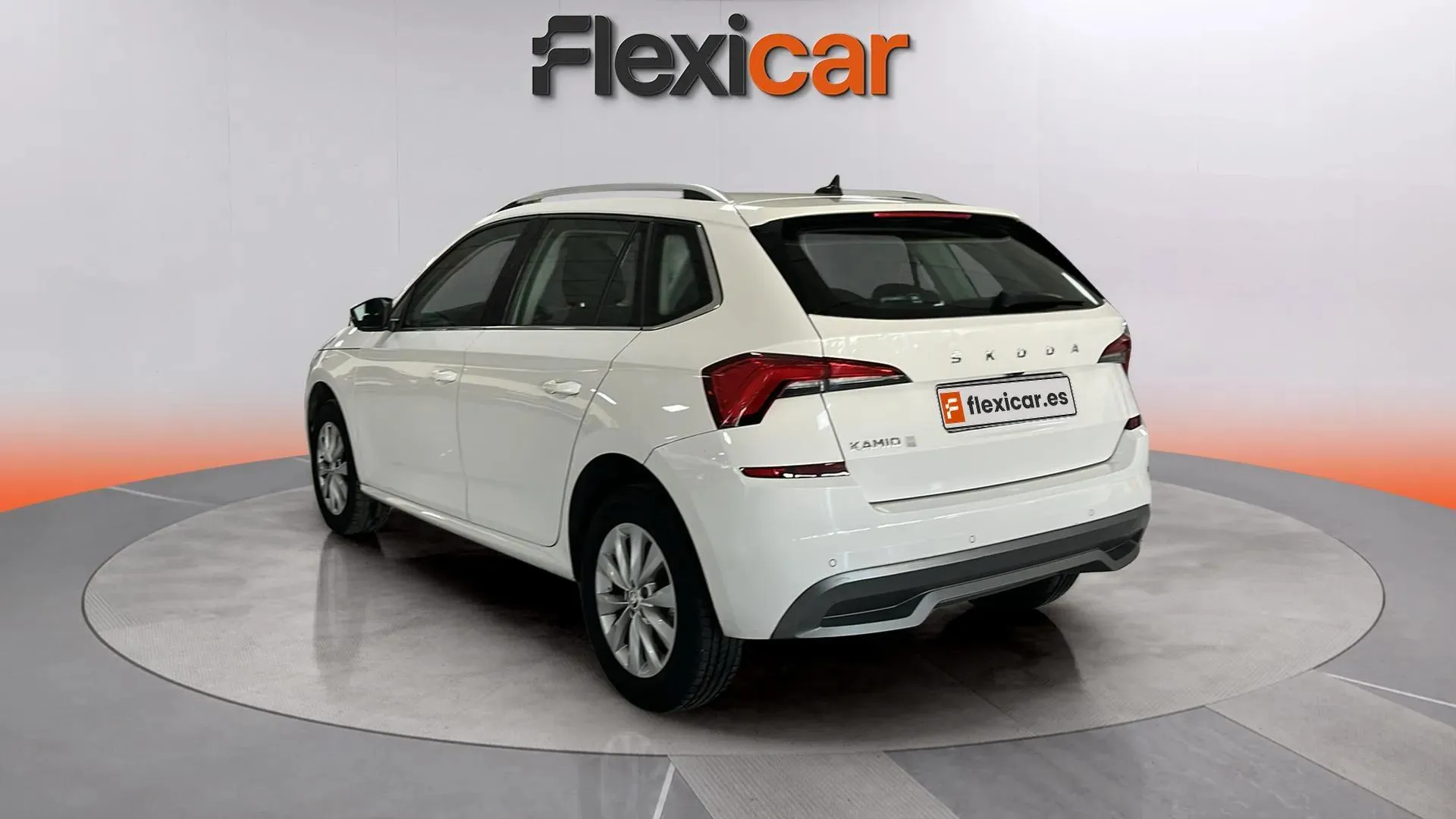 Škoda Kamiq 1.0 TSI DSG Ambition - foto 6