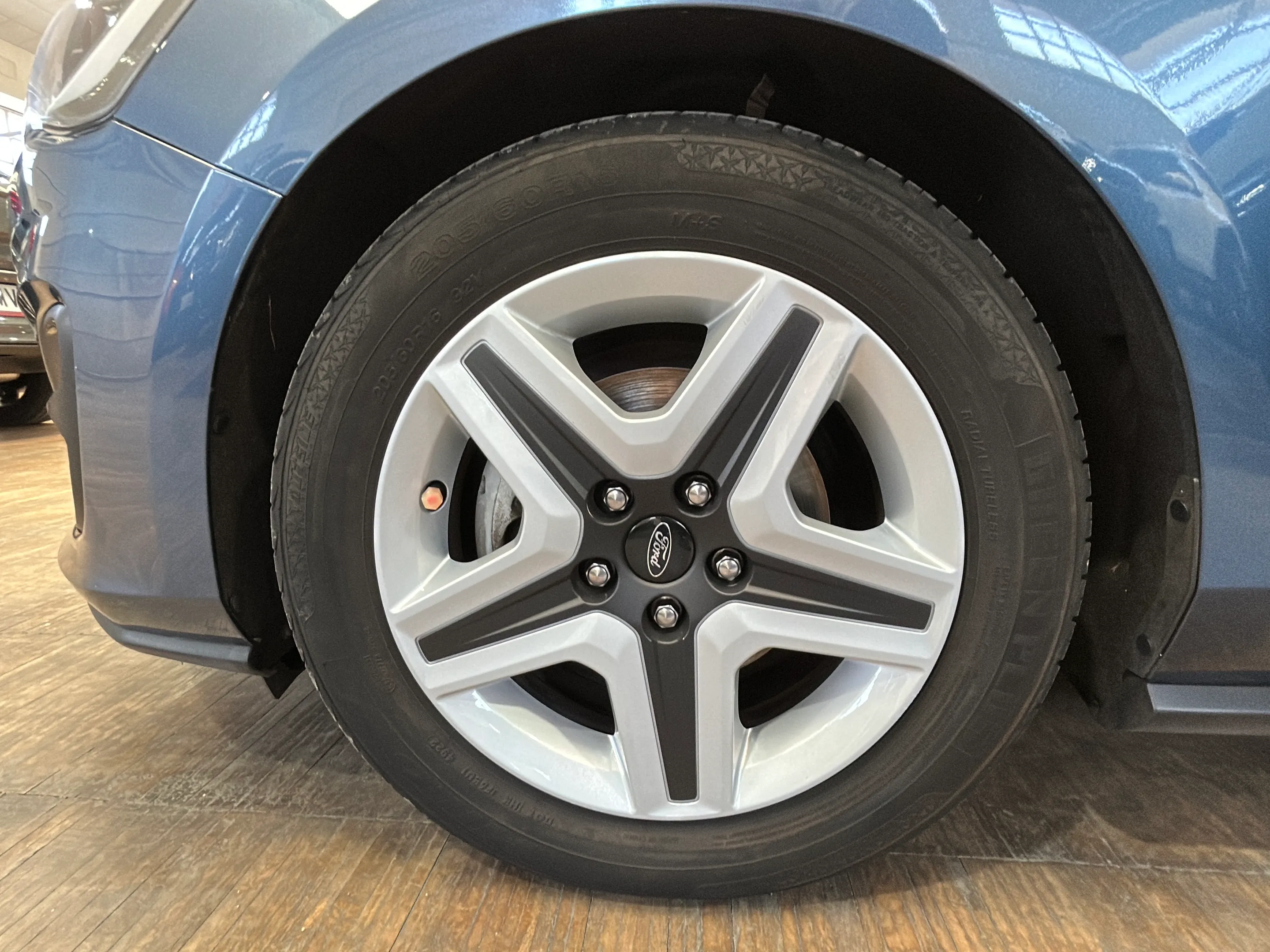 Ford Focus 1.5 EcoBlue Active - foto 27