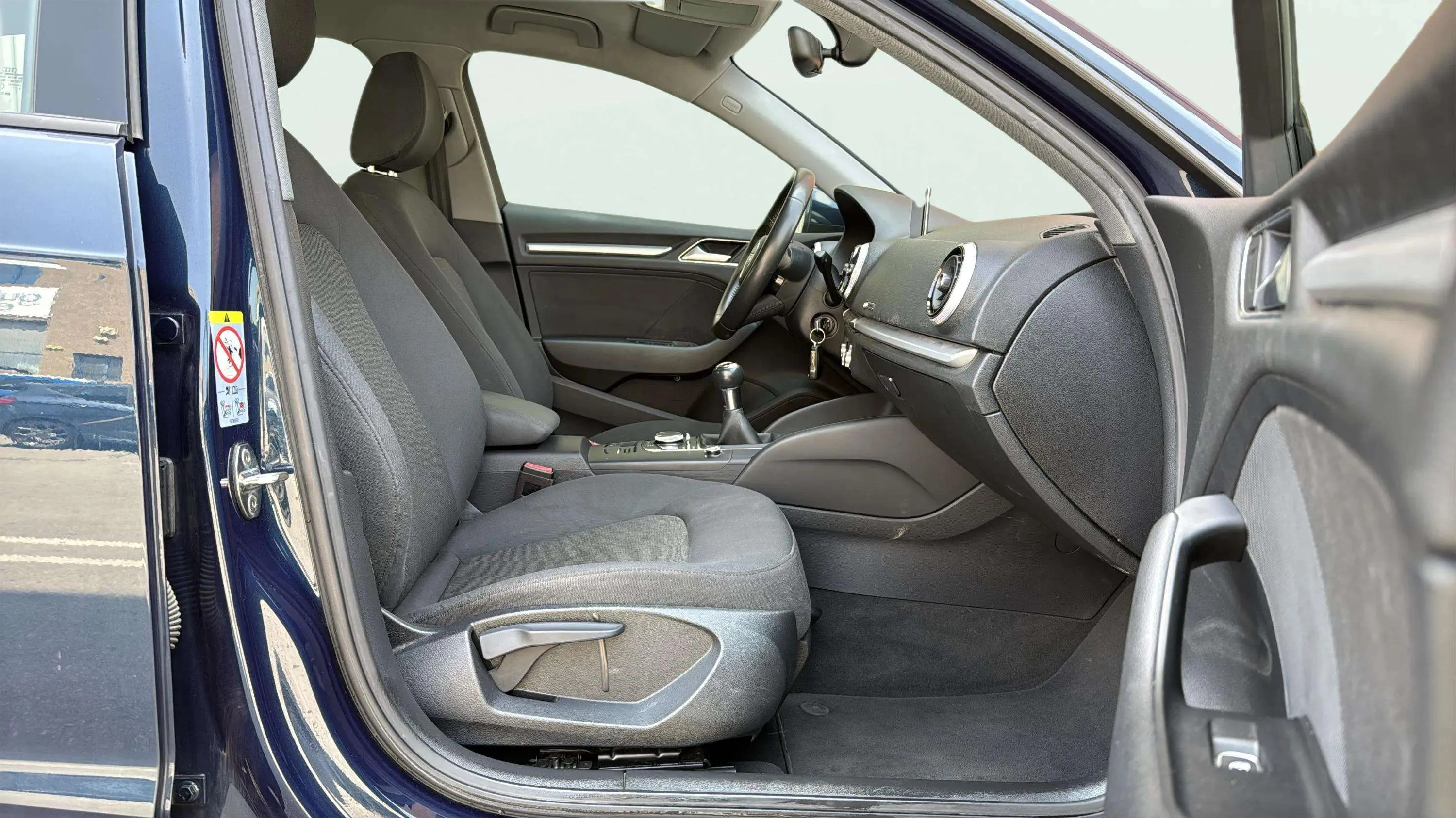 Audi A3 Design 35 TFSI Sportback - foto 10