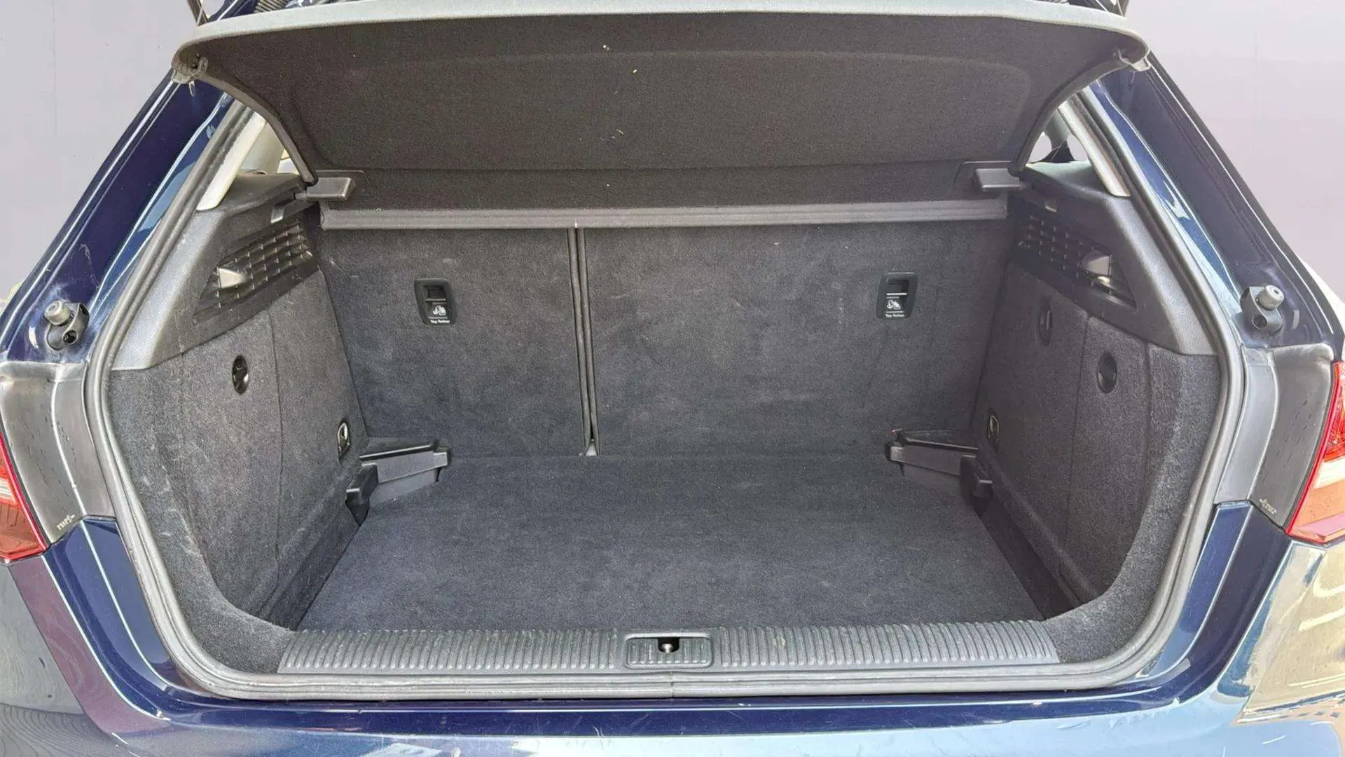 Audi A3 Design 35 TFSI Sportback - foto 4