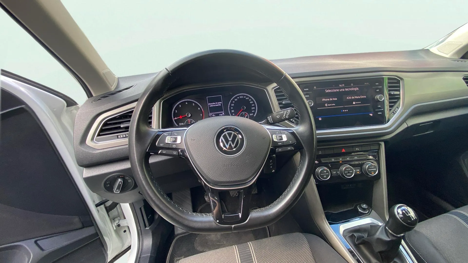Volkswagen T-Roc Advance 1.0 TSI - foto 15