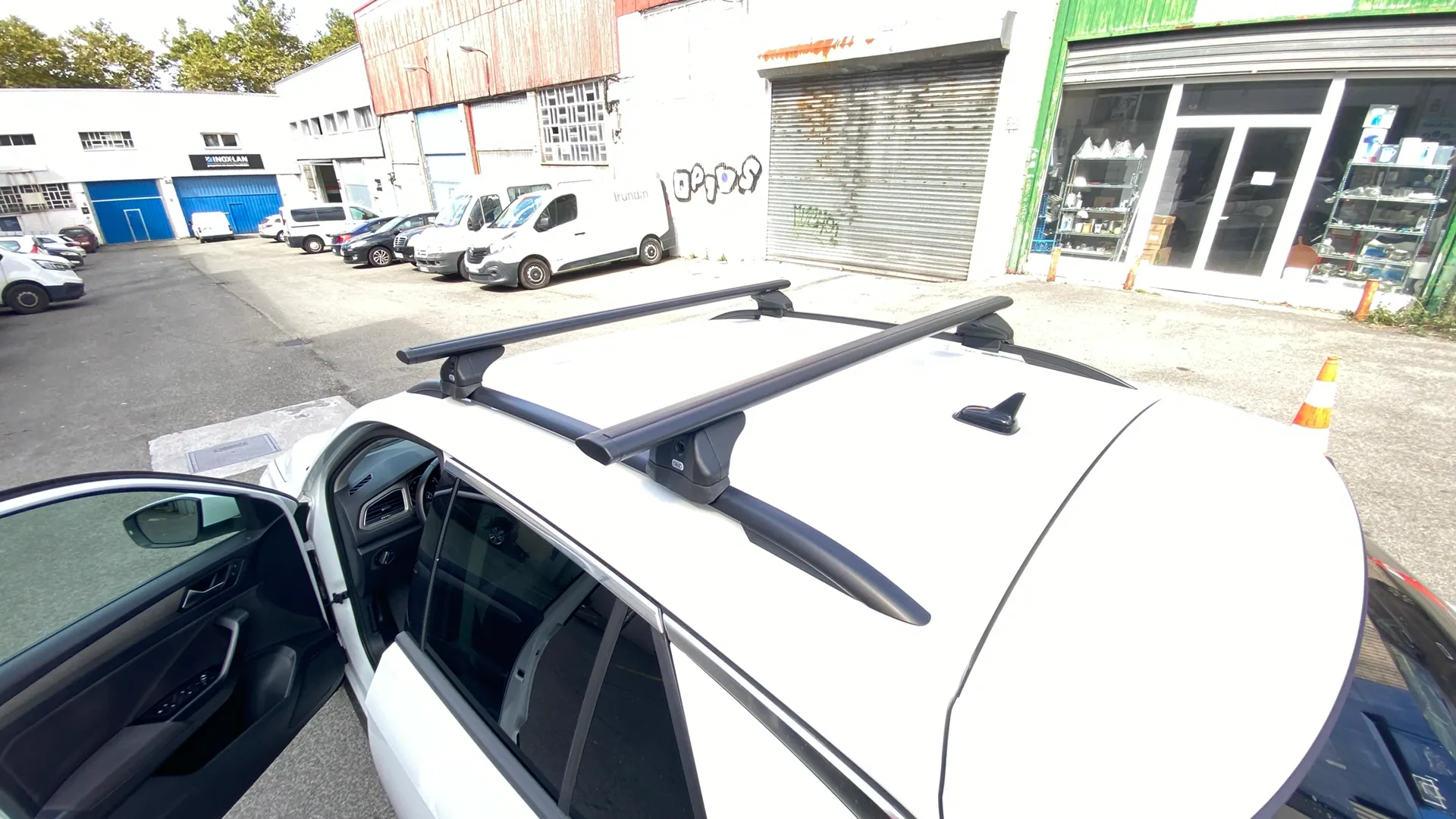 Volkswagen T-Roc Advance 1.0 TSI - foto 12