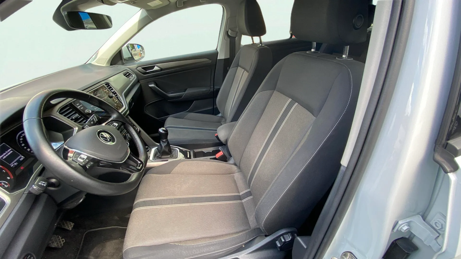 Volkswagen T-Roc Advance 1.0 TSI - foto 17