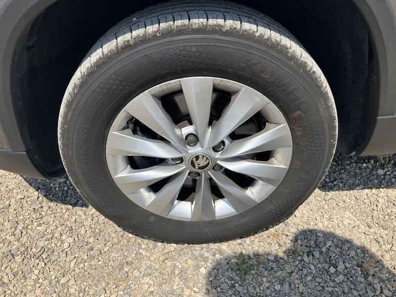 Škoda Karoq 1.5 TSI DSG ACT Ambition - foto 15