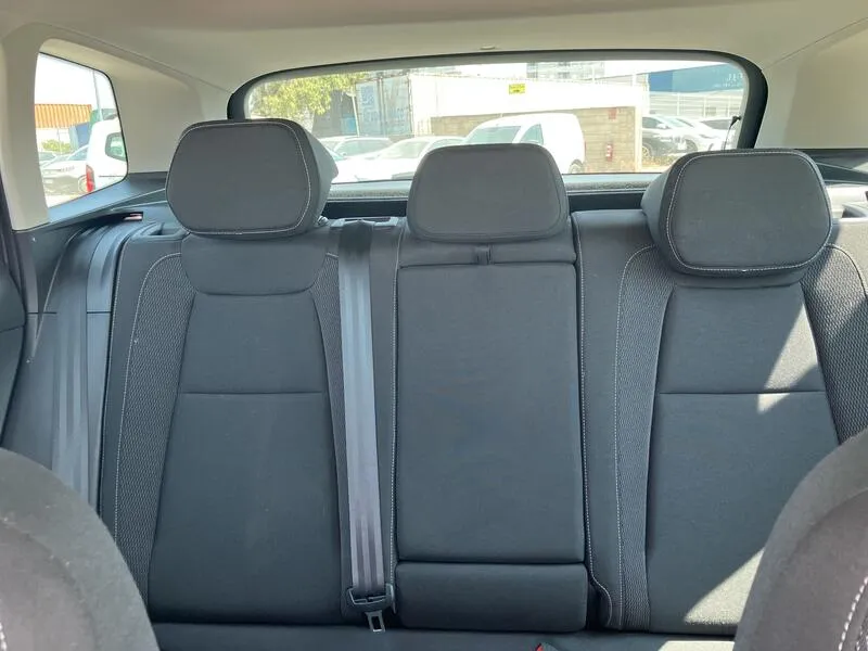 Škoda Karoq 1.5 TSI DSG ACT Ambition - foto 38