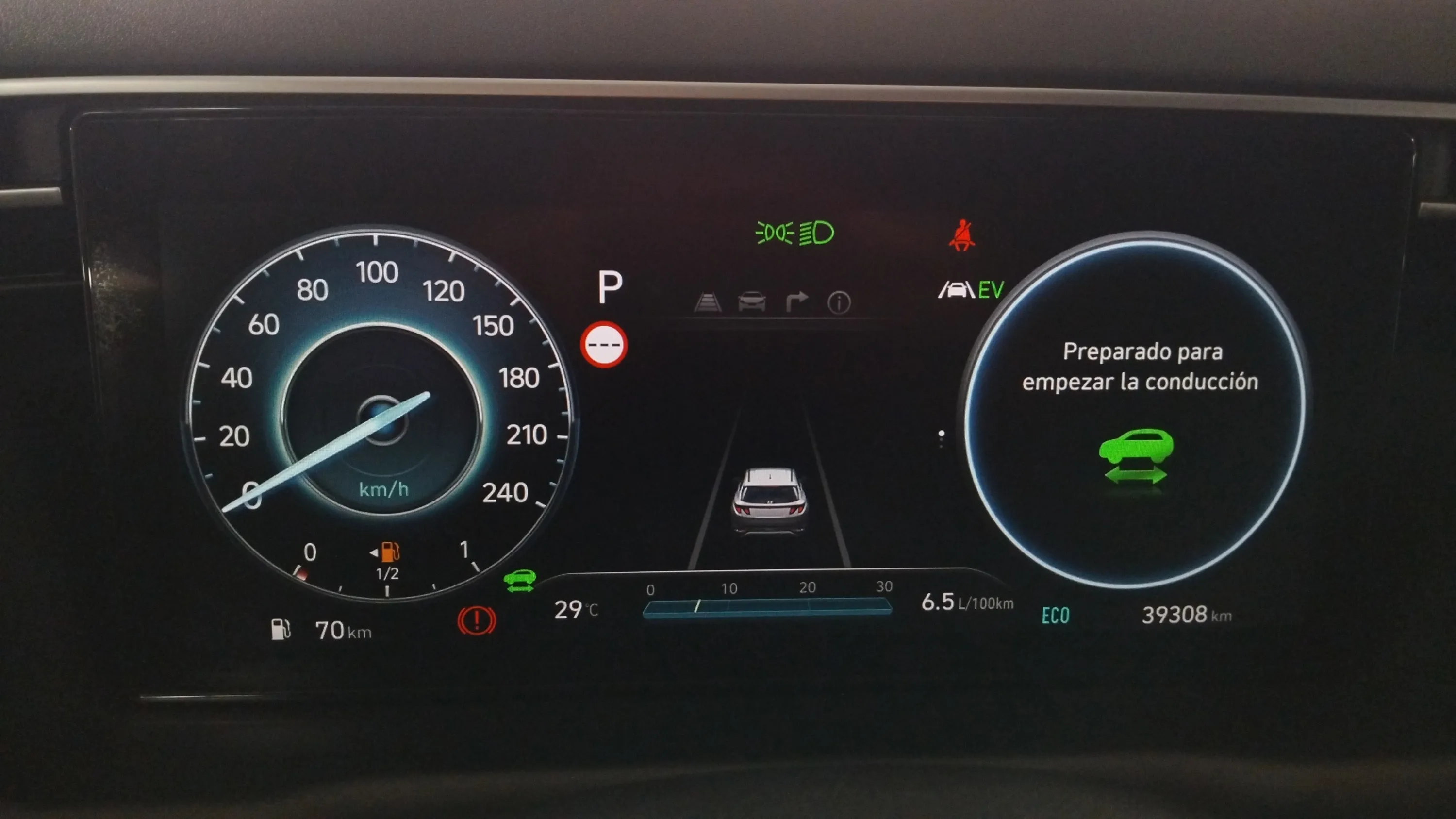 Hyundai Tucson 1.6 T-GDi HEV Tecno 2C - foto 9