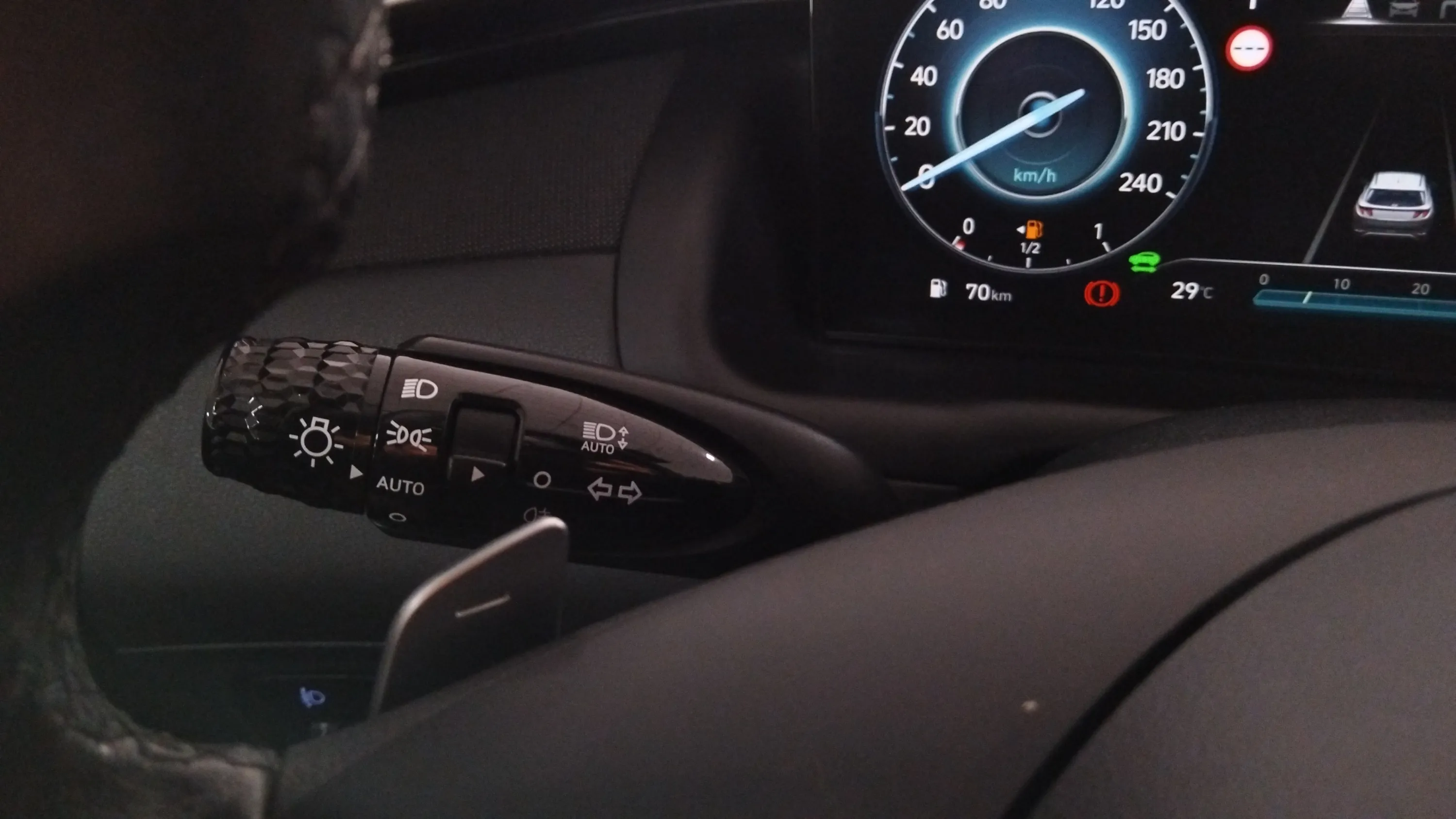 Hyundai Tucson 1.6 T-GDi HEV Tecno 2C - foto 14