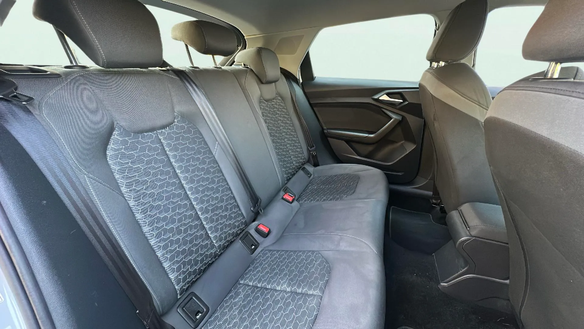 Audi A1 Sportback S line 25 TFSI - foto 19