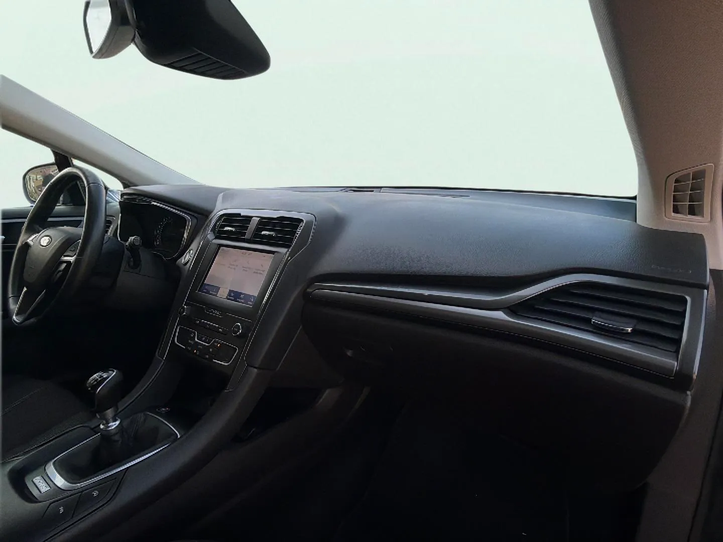 Ford Mondeo 1.5 EcoBoost Titanium SportBreak - foto 18