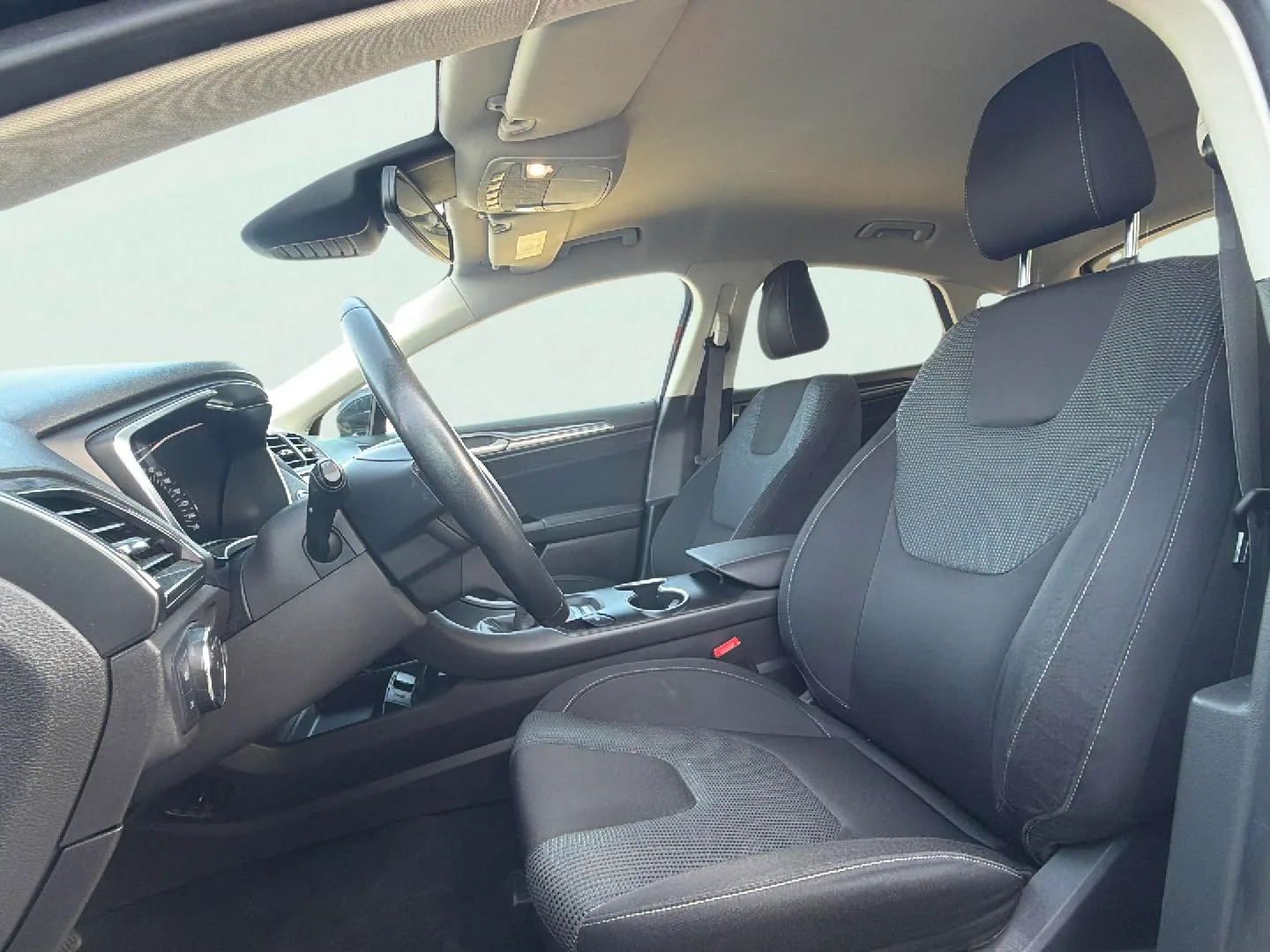 Ford Mondeo 1.5 EcoBoost Titanium SportBreak - foto 33
