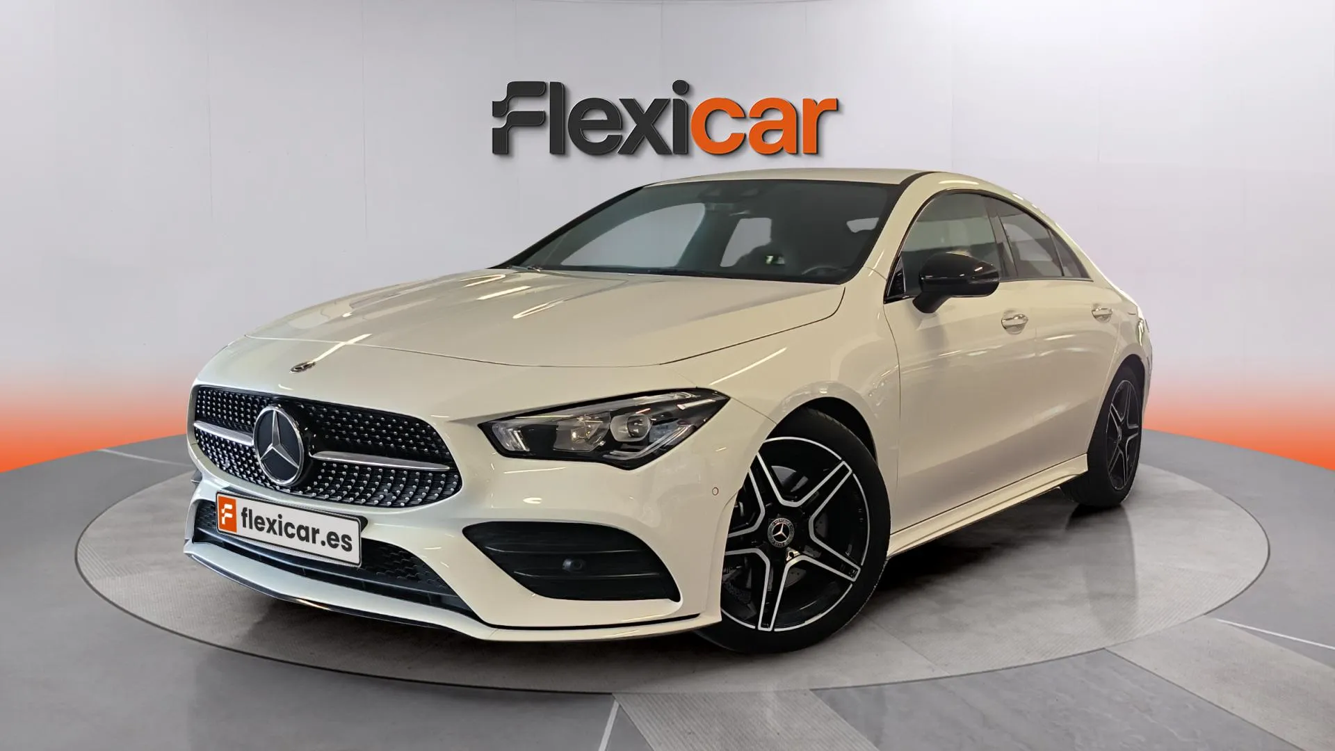 Mercedes-Benz CLA 200 - foto 3