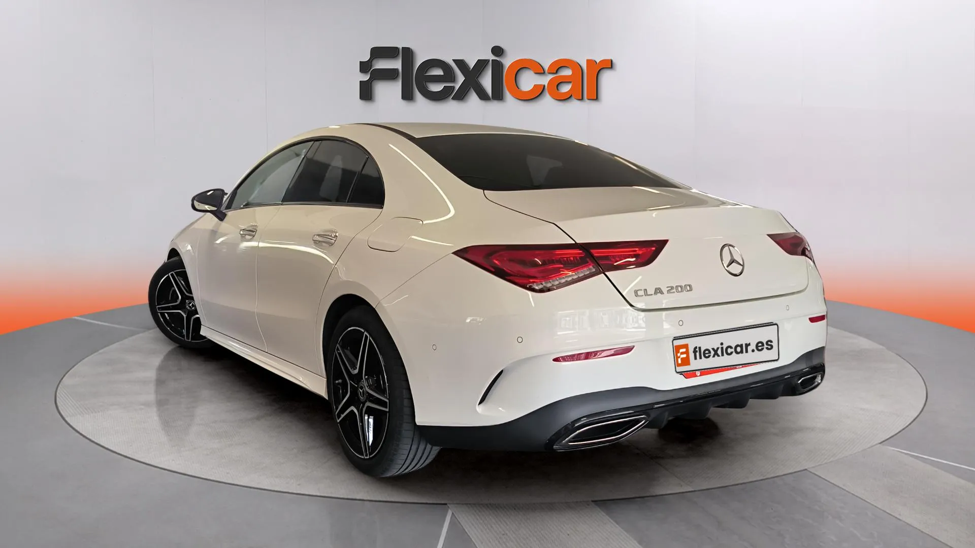 Mercedes-Benz CLA 200 - foto 5