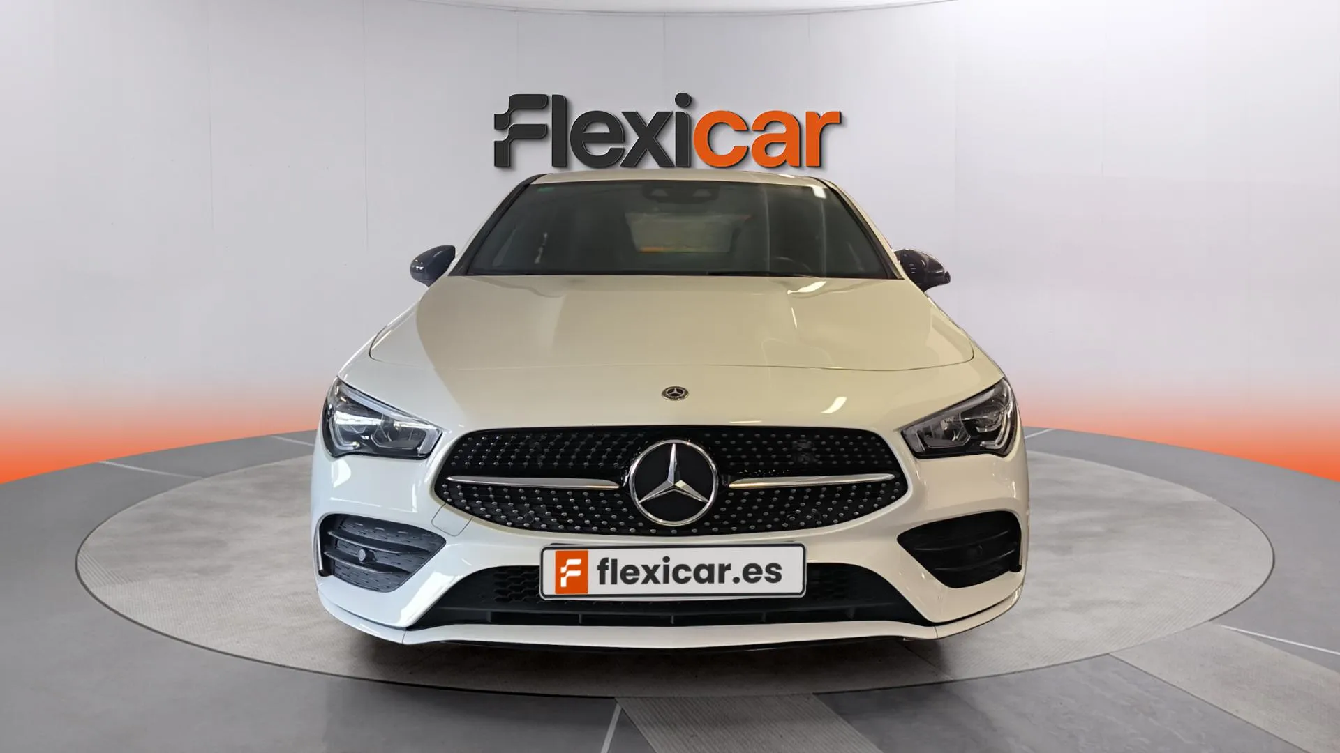 Mercedes-Benz CLA 200 - foto 2