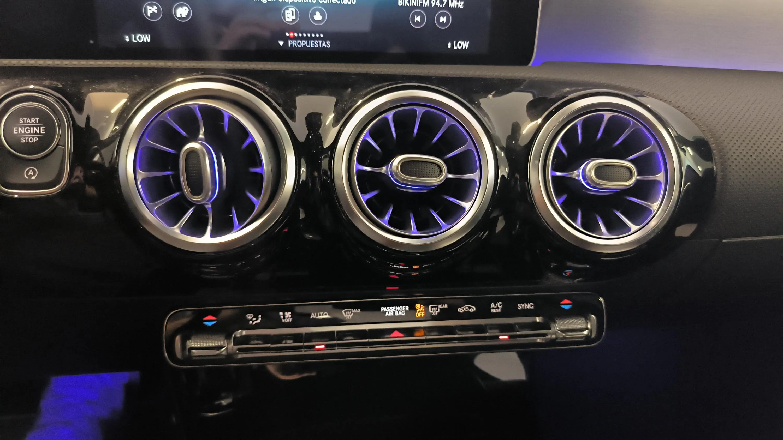 Mercedes-Benz CLA 200 - foto 17