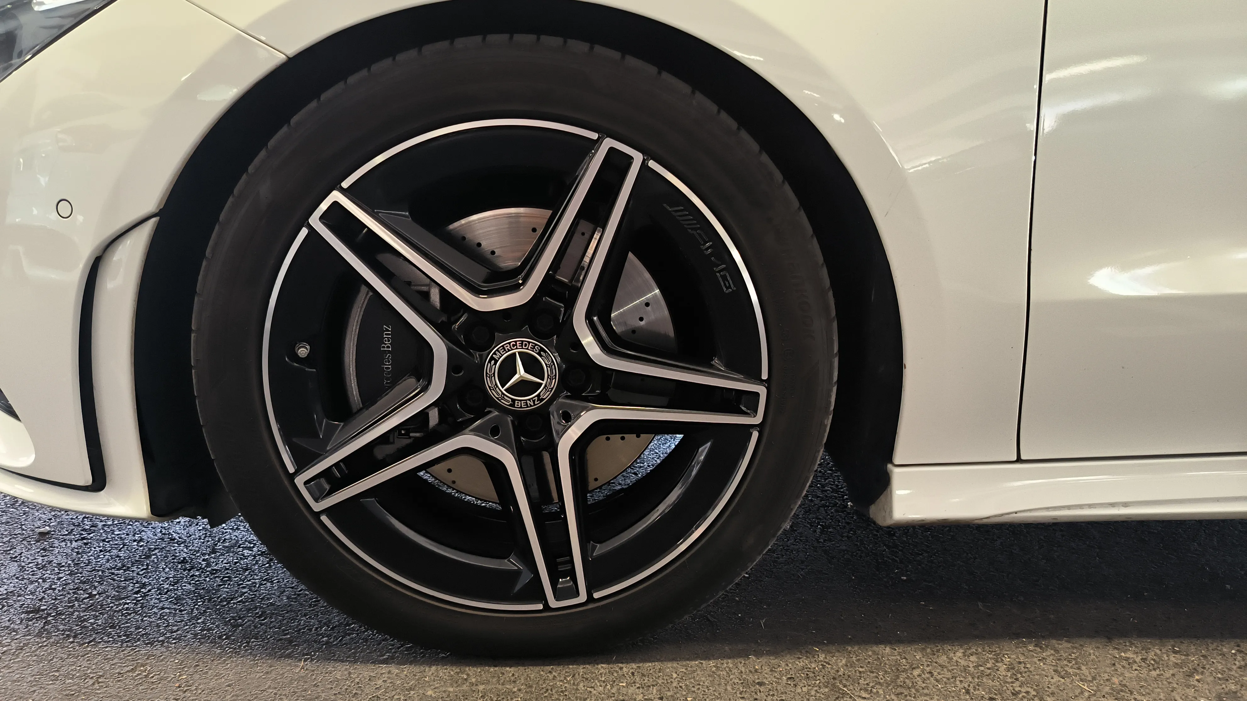 Mercedes-Benz CLA 200 - foto 10